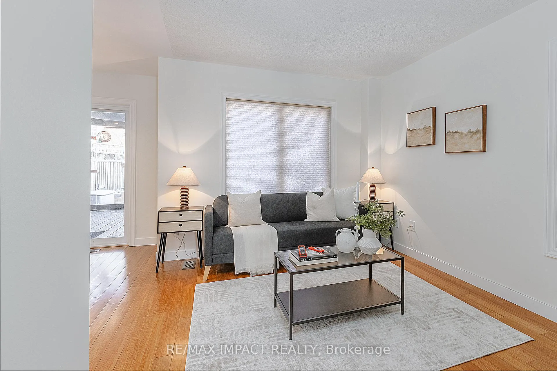 Photo 8 of 141 Dodds Street, Clarington, Bowmanville — HOMEH