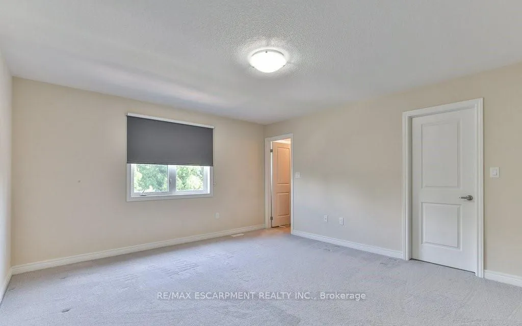 Photo 5 of Unit 15, 2235 Blackwater Road, London, North B — HOMEH