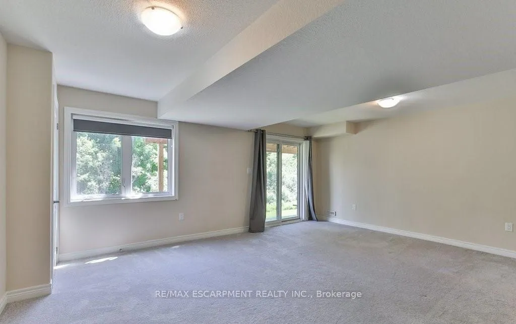 Photo 7 of Unit 15, 2235 Blackwater Road, London, North B — HOMEH