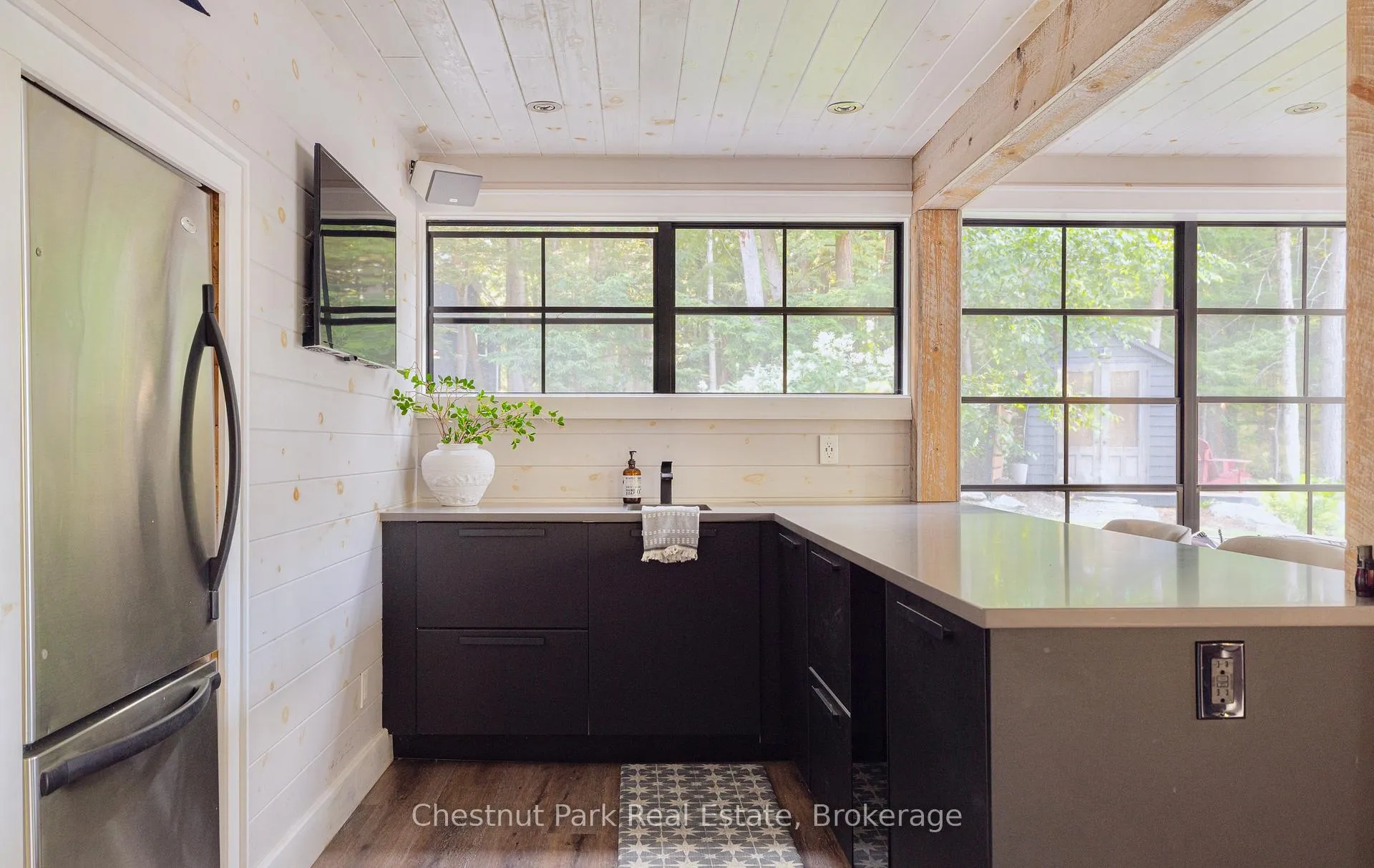 Photo 36 of 6 Taylor Island 26LM, Gravenhurst, Muskoka (S) — HOMEH