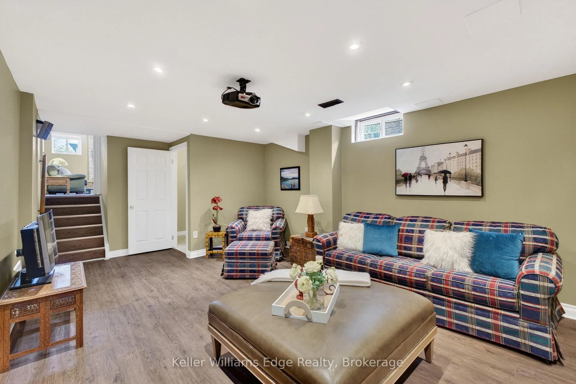 Photo 36 of 2471 Malcolm Crescent, Burlington, Brant Hills — HOMEH