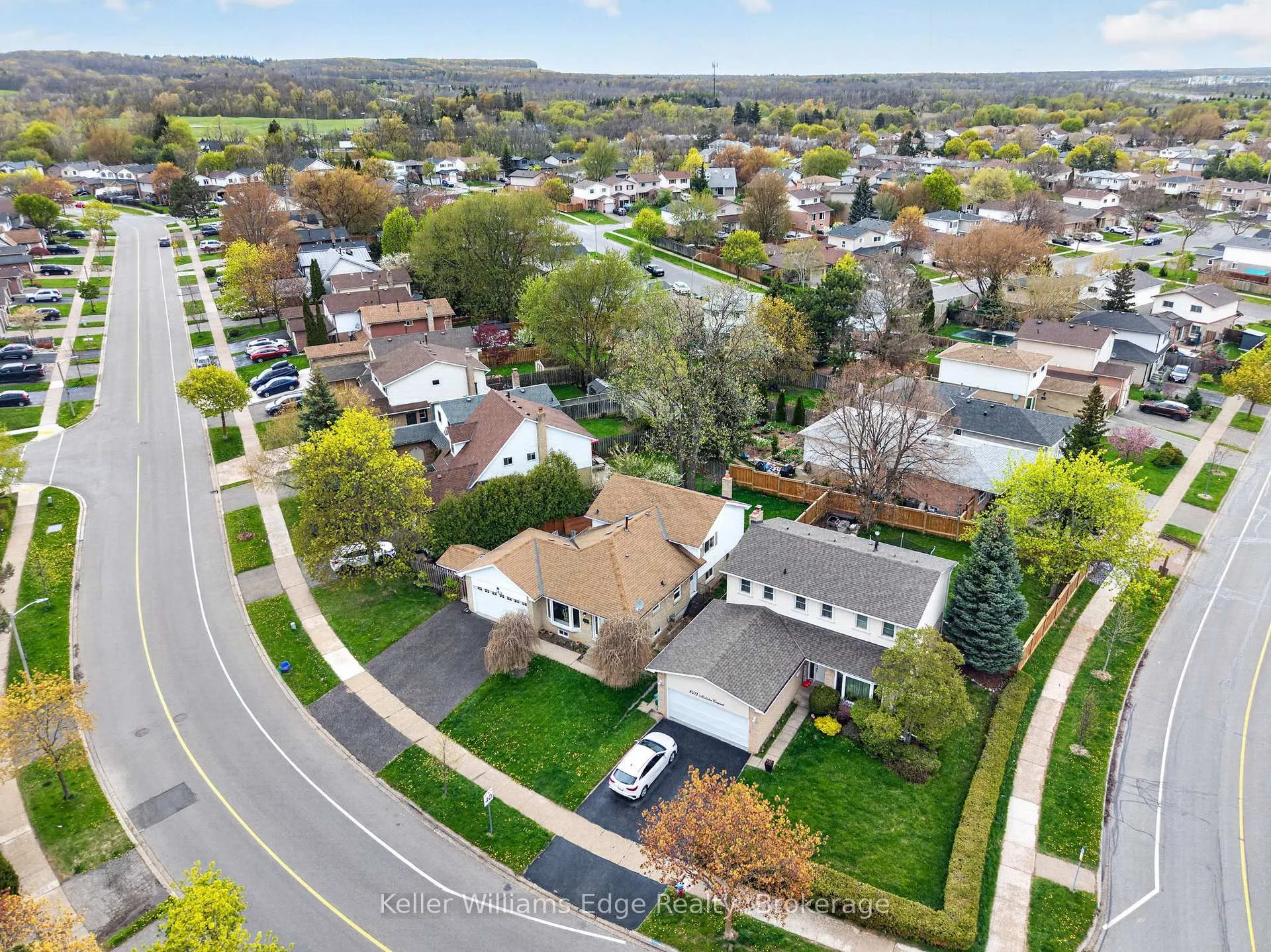 Photo 44 of 2471 Malcolm Crescent, Burlington, Brant Hills — HOMEH