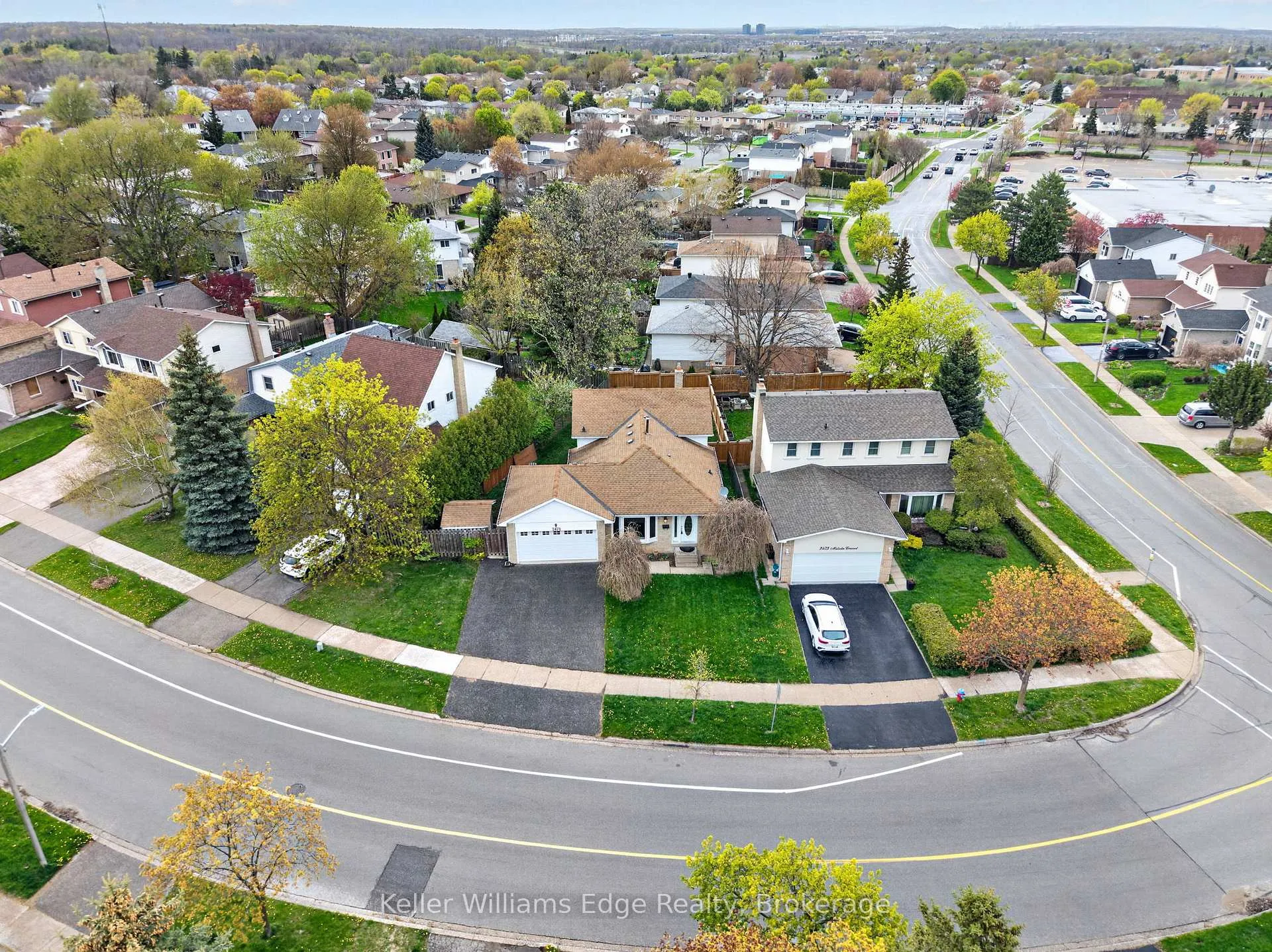 Photo 45 of 2471 Malcolm Crescent, Burlington, Brant Hills — HOMEH
