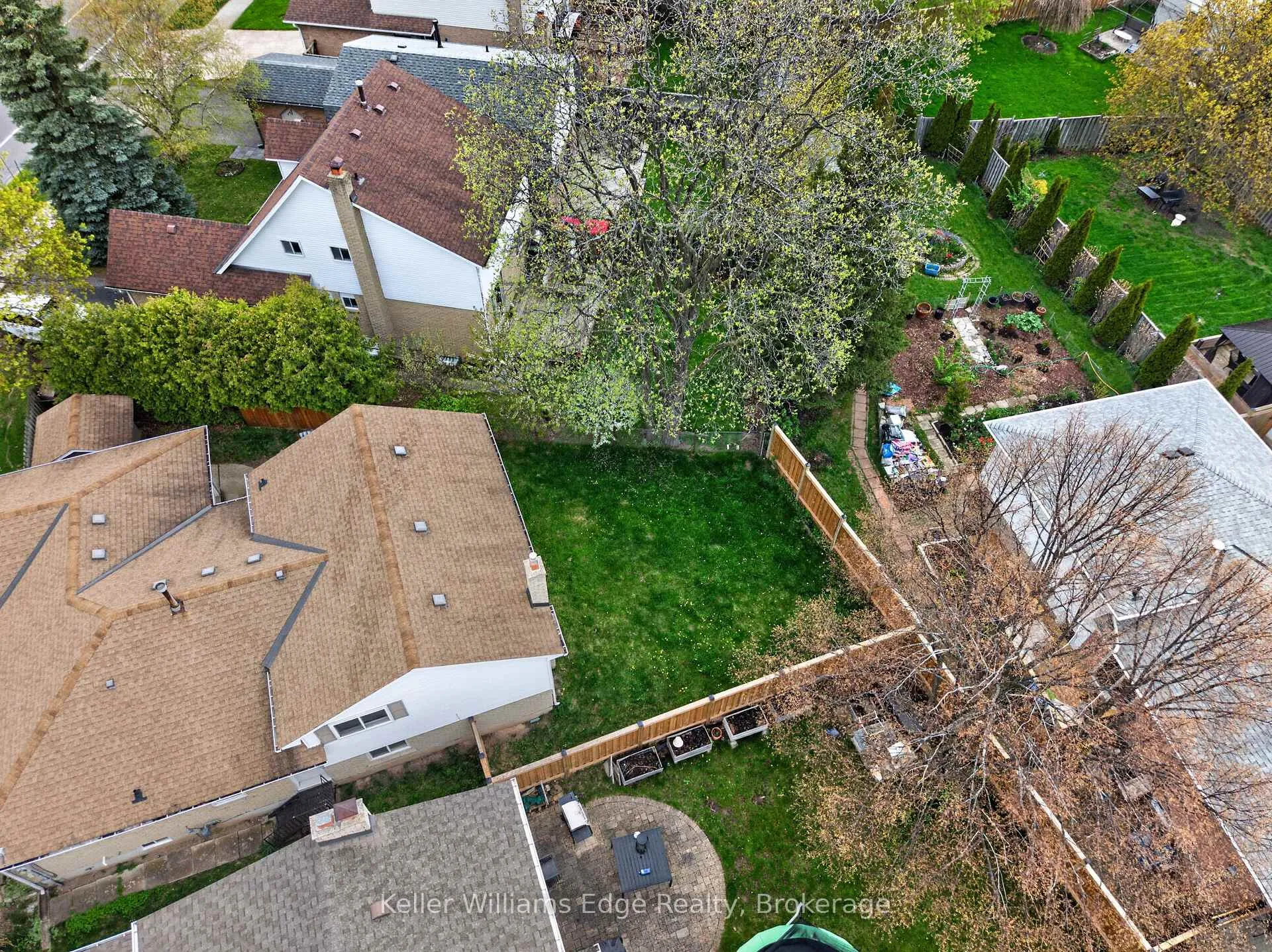 Photo 47 of 2471 Malcolm Crescent, Burlington, Brant Hills — HOMEH