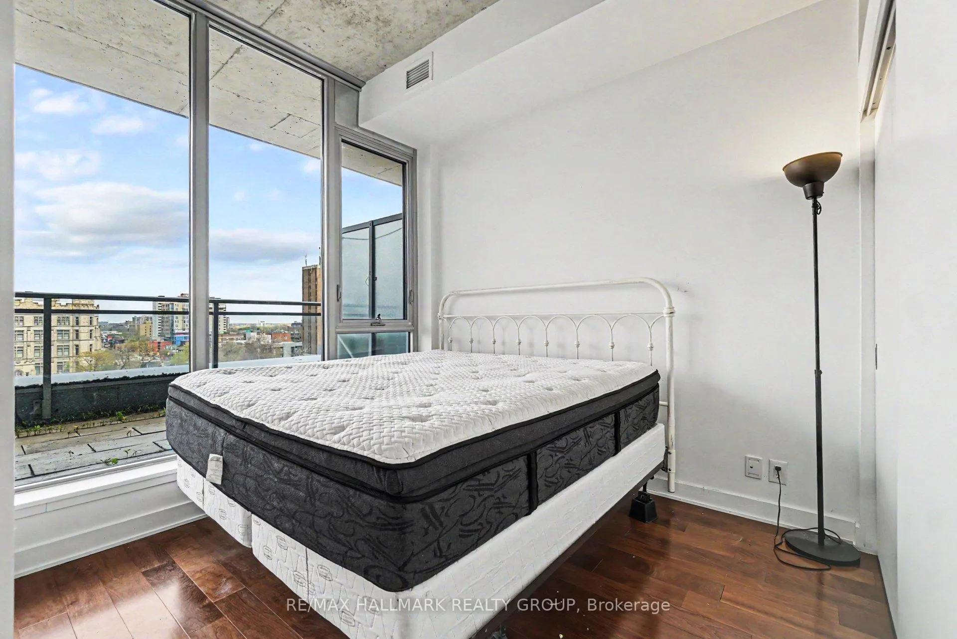 Photo 8 of Unit 842, 340 Mcleod Street, Ottawa, Ottawa Centre — HOMEH