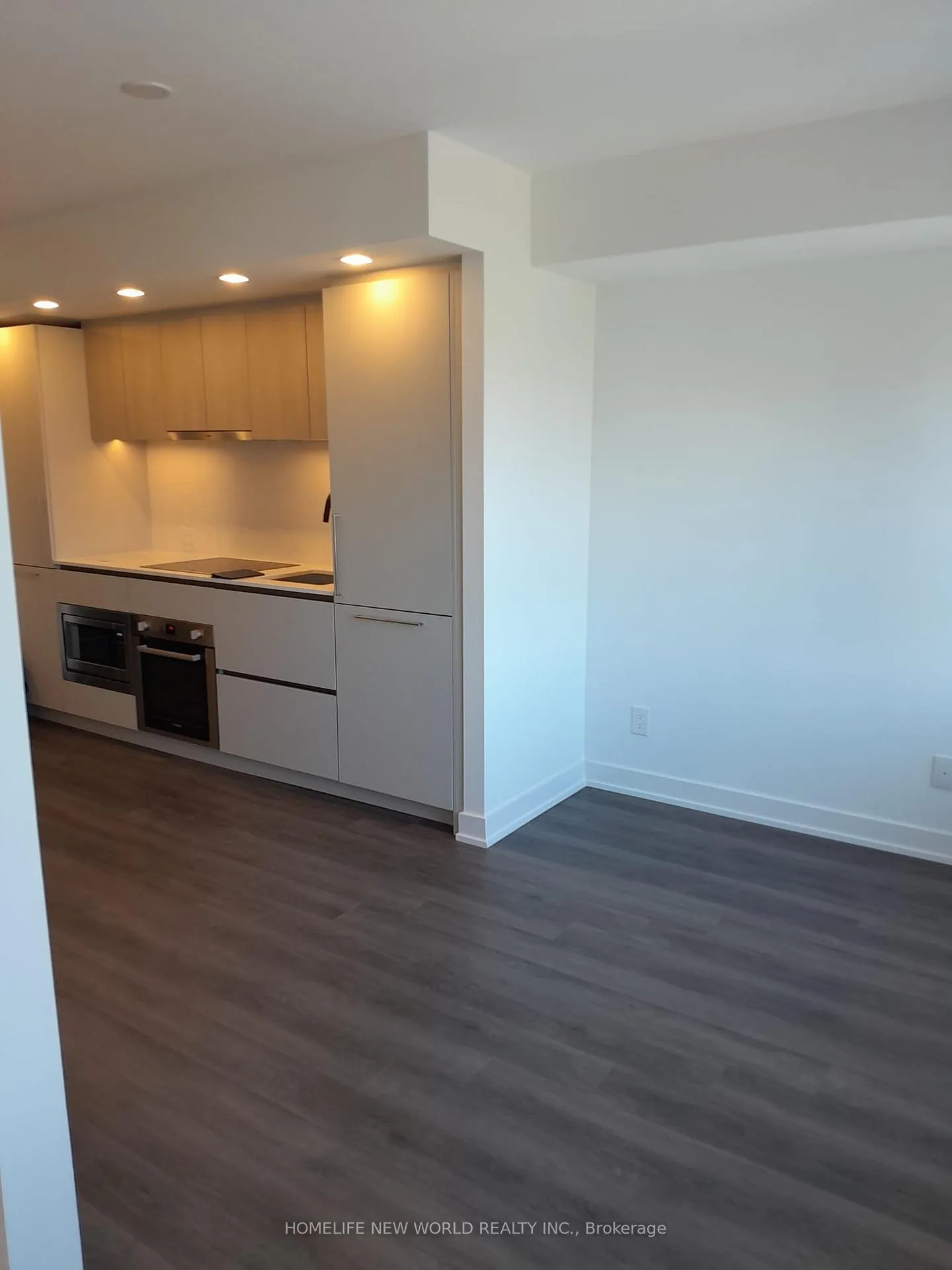 Photo 10 of Unit 1309, 603 Sherbourne Street, Toronto, North St. James Town — HOMEH