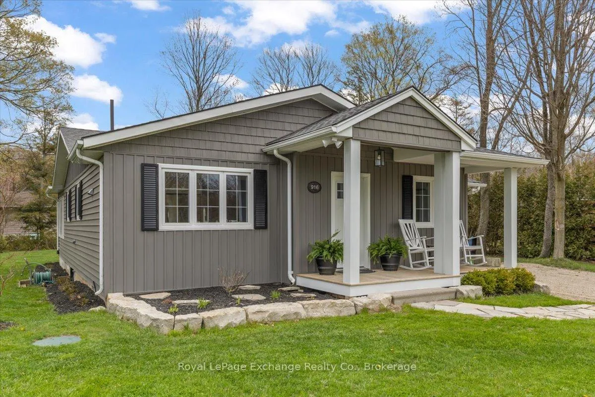 Photo 3 of 916 Tanglewood Drive, Huron-Kinloss — HOMEH