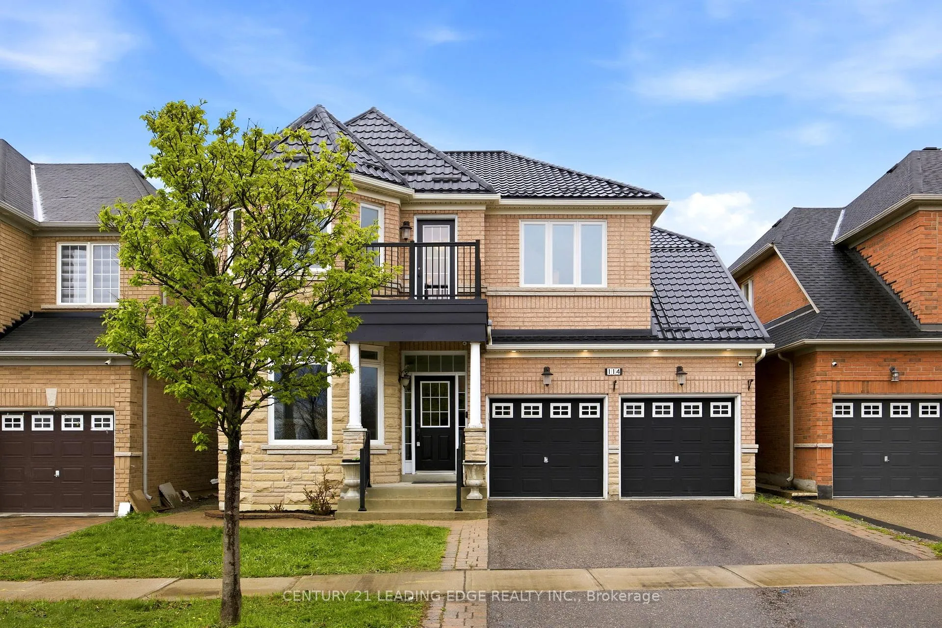 Photo 2 of 114 Stonechurch Crescent, Markham, Box Grove — HOMEH