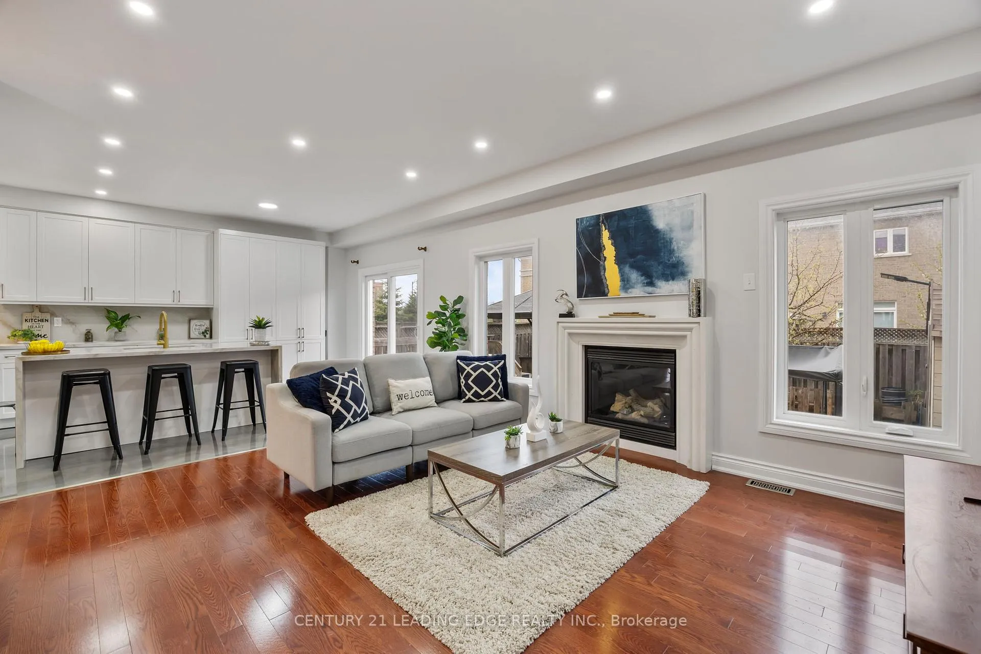 Photo 14 of 114 Stonechurch Crescent, Markham, Box Grove — HOMEH
