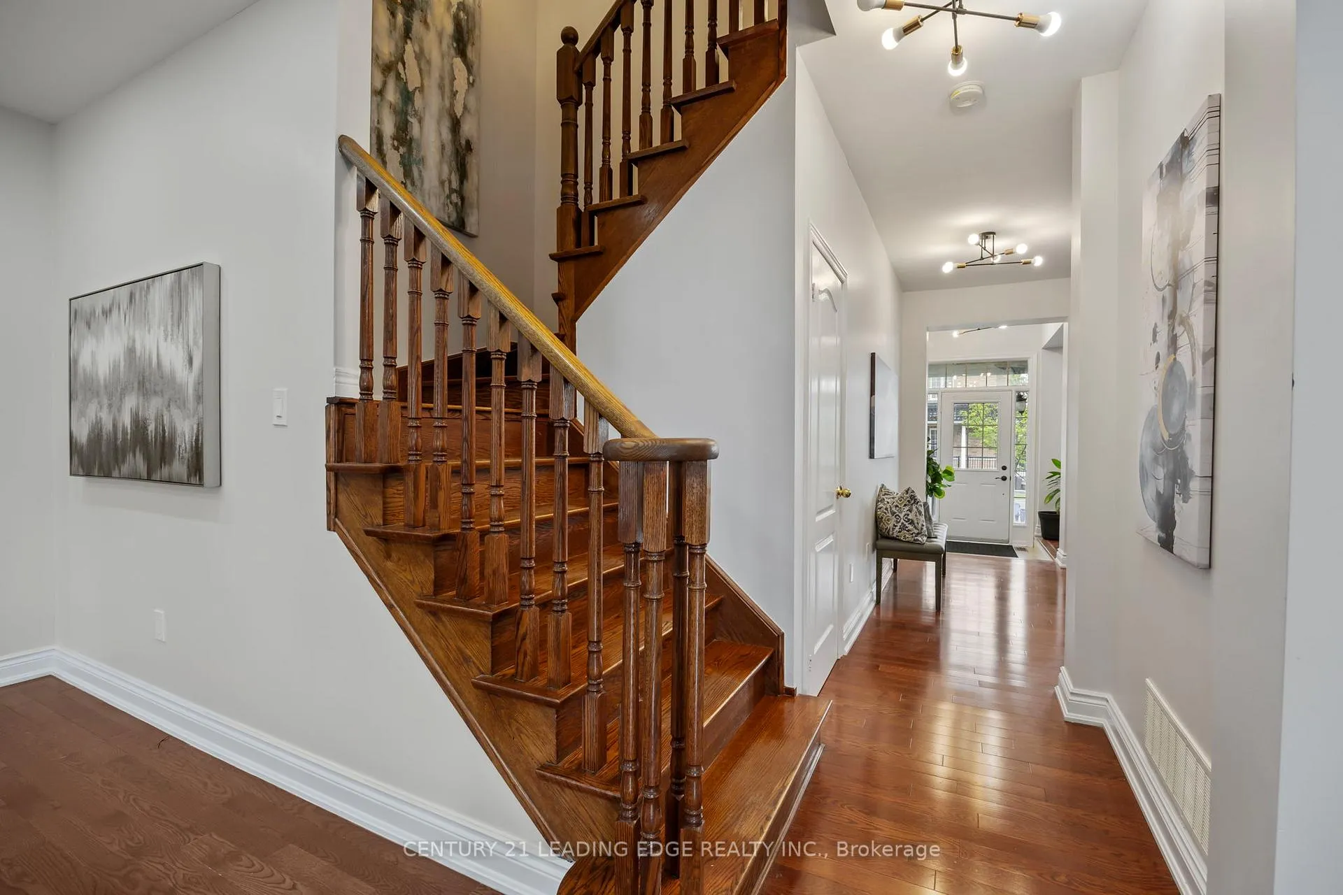 Photo 22 of 114 Stonechurch Crescent, Markham, Box Grove — HOMEH