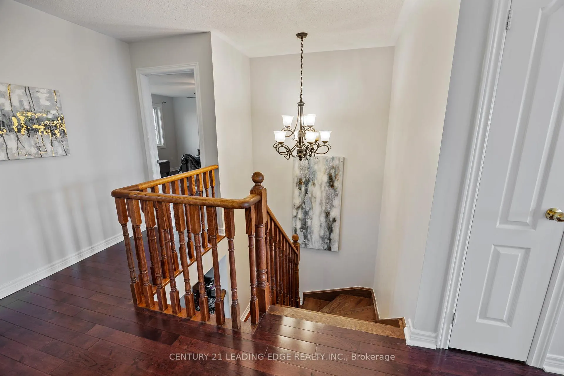 Photo 25 of 114 Stonechurch Crescent, Markham, Box Grove — HOMEH