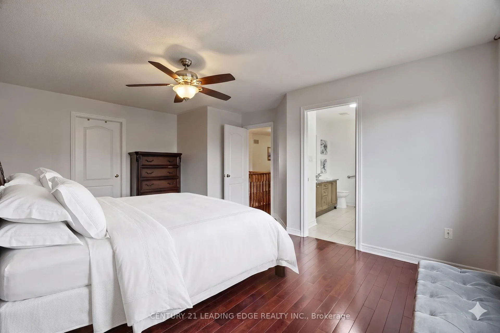 Photo 30 of 114 Stonechurch Crescent, Markham, Box Grove — HOMEH