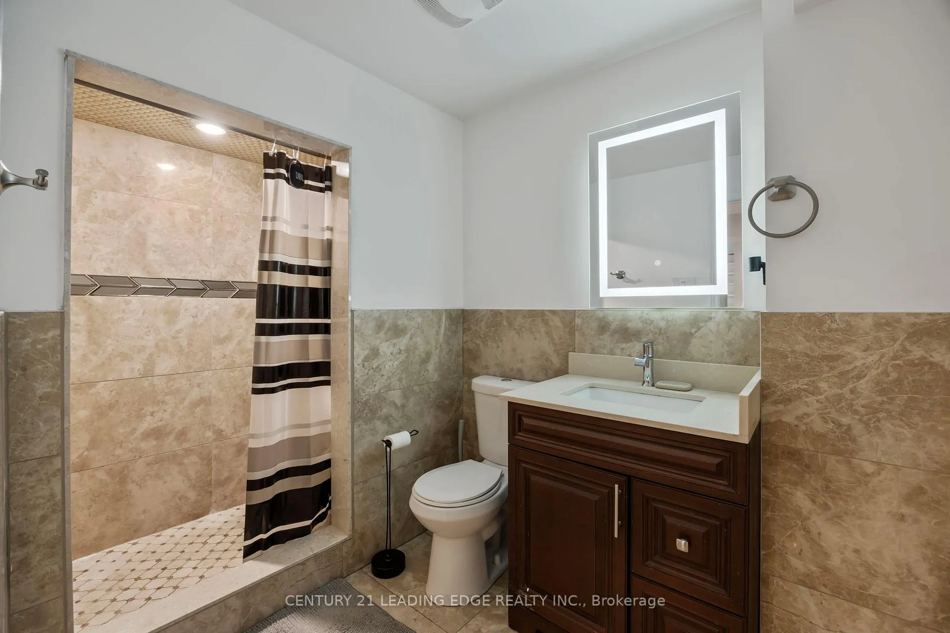 Photo 44 of 114 Stonechurch Crescent, Markham, Box Grove — HOMEH