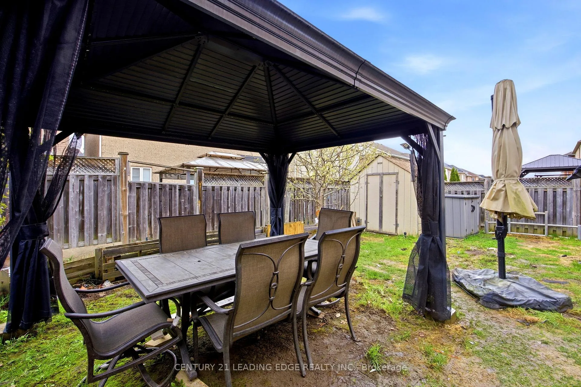 Photo 45 of 114 Stonechurch Crescent, Markham, Box Grove — HOMEH