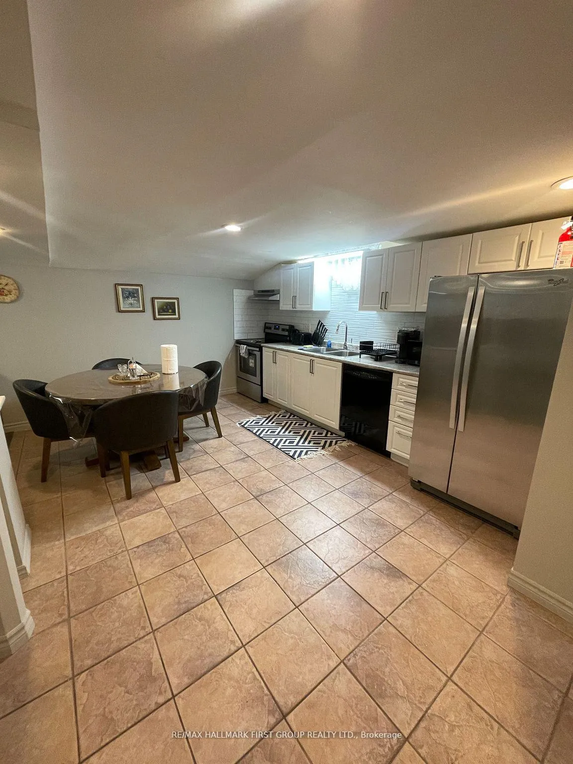 Photo 2 of 1604 Middleton Street, Pickering, Brock Ridge — HOMEH