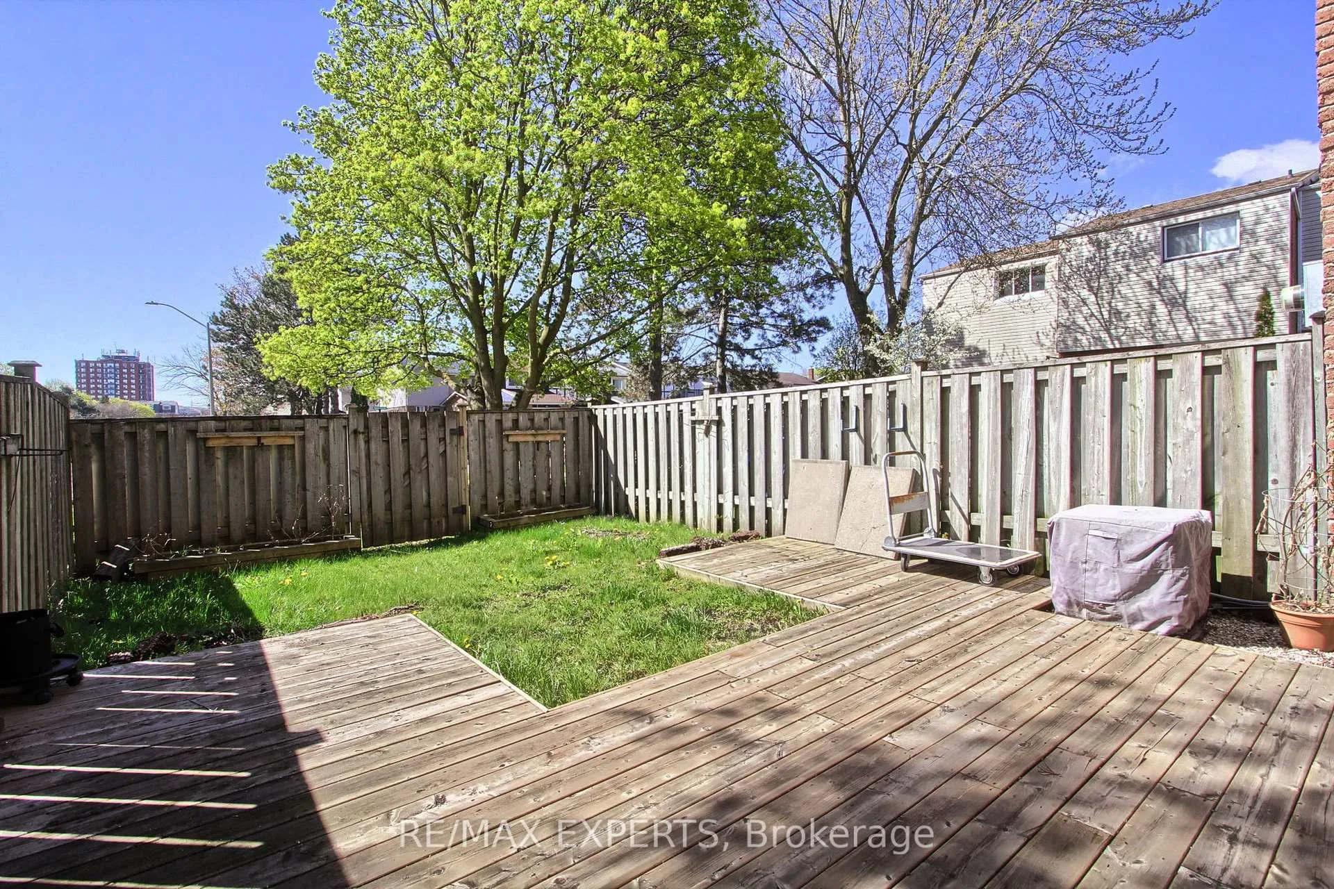 Photo 42 of Unit 16, 1655 Geta Circle, Pickering, Village East — HOMEH