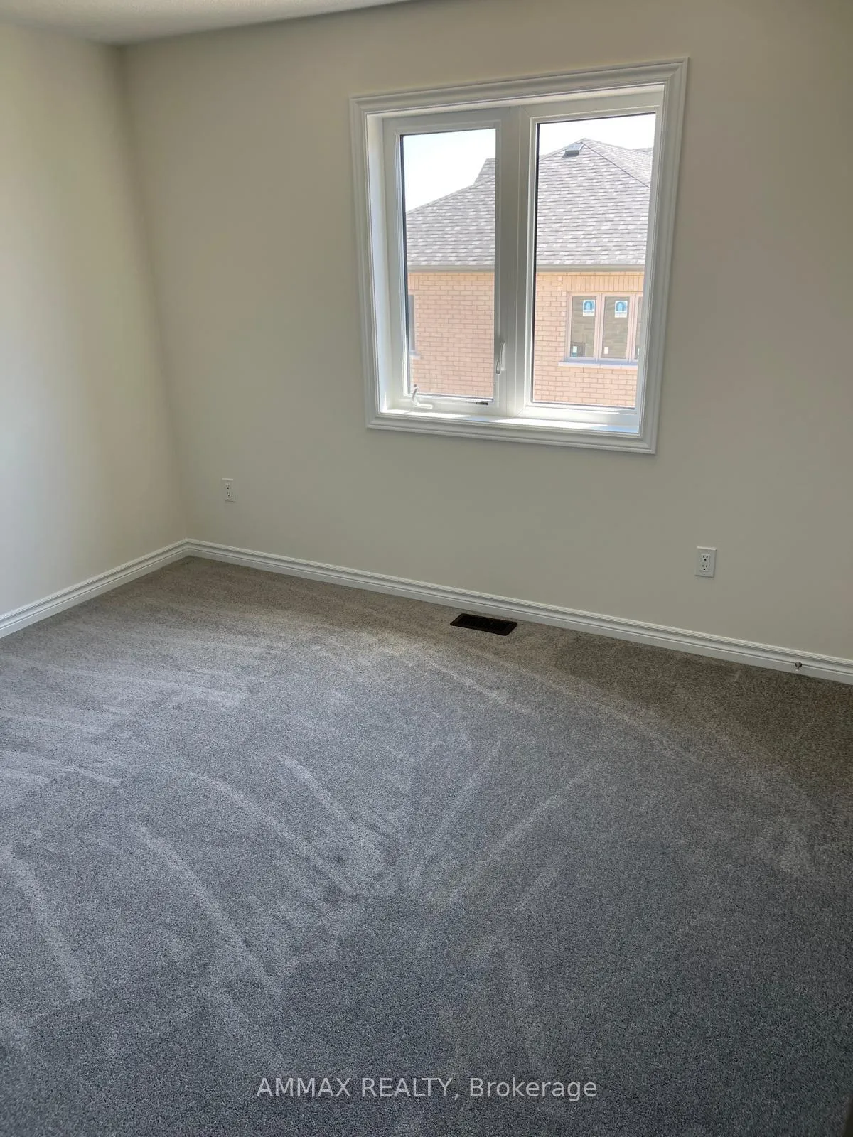 Photo 11 of 2990 zenith Parkway, Pickering, Rural Pickering — HOMEH