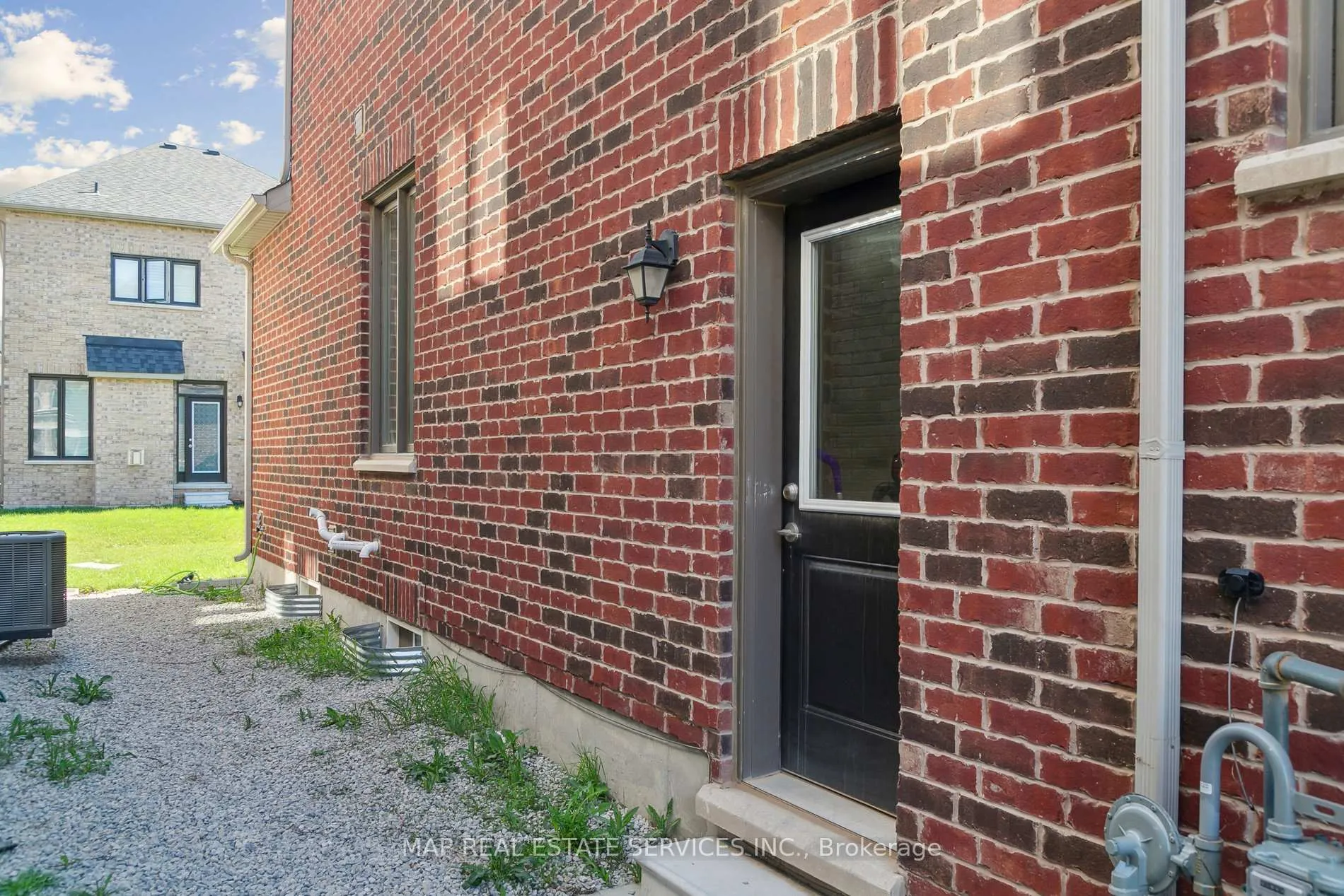 Photo 2 of 1515 Kovachik Boulevard, Milton, Walker — HOMEH