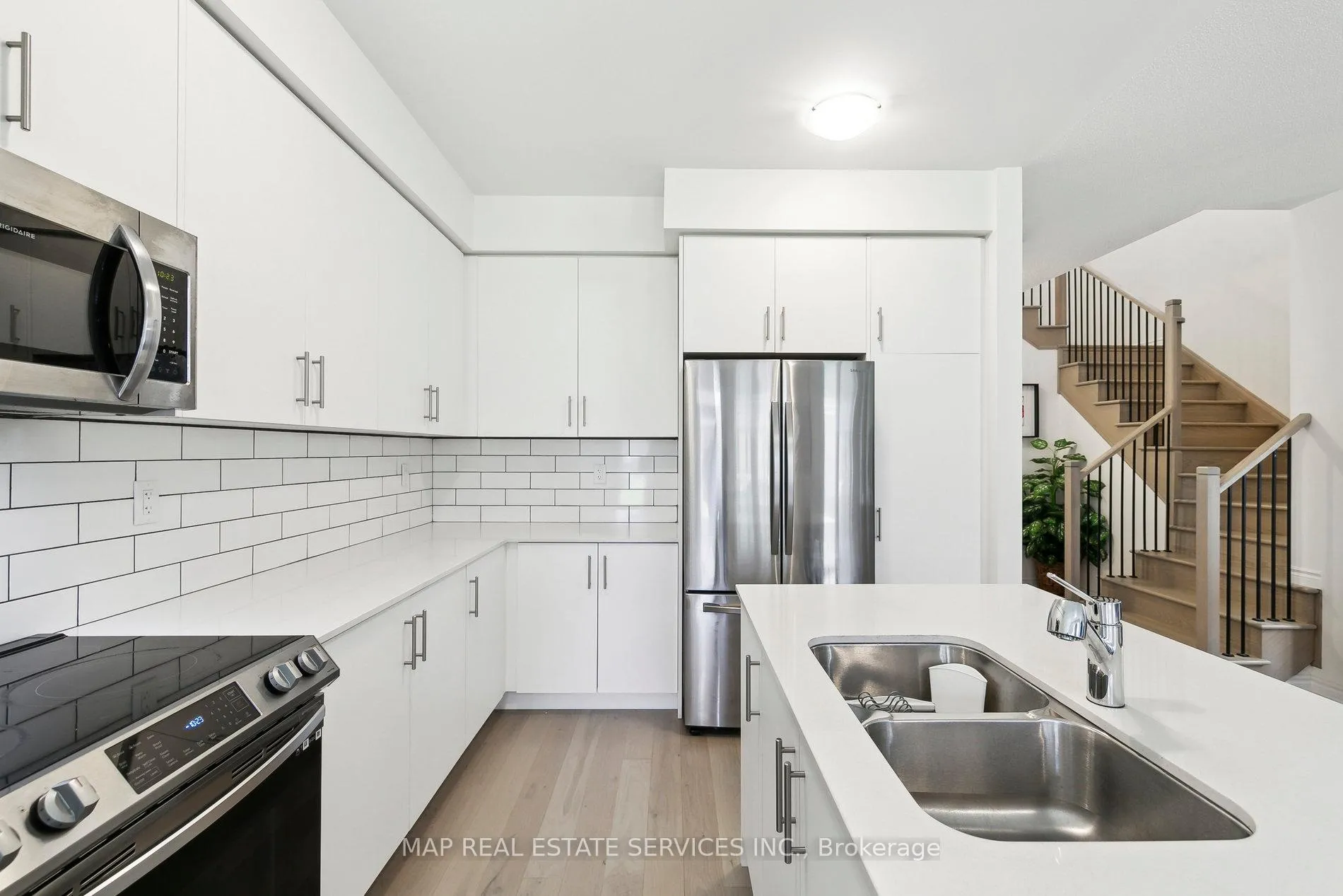 Photo 16 of 1515 Kovachik Boulevard, Milton, Walker — HOMEH