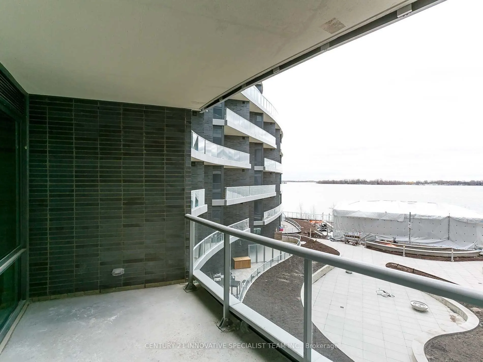 Photo 1 of Unit 410, 1 Edgewater Drive, Toronto, Waterfront Communities — HOMEH