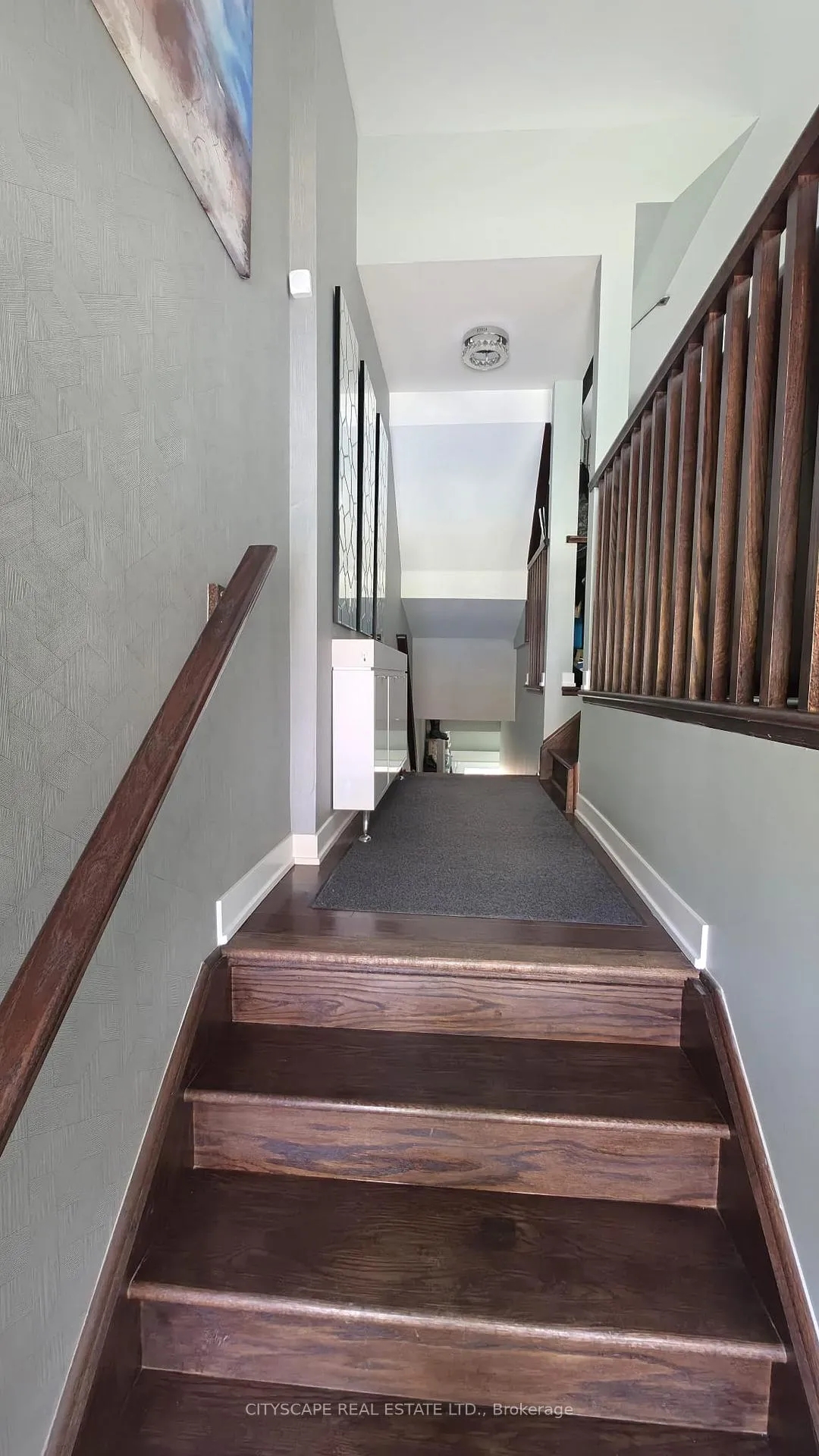 Photo 8 of 35 Oak Street, Toronto, Regent Park — HOMEH
