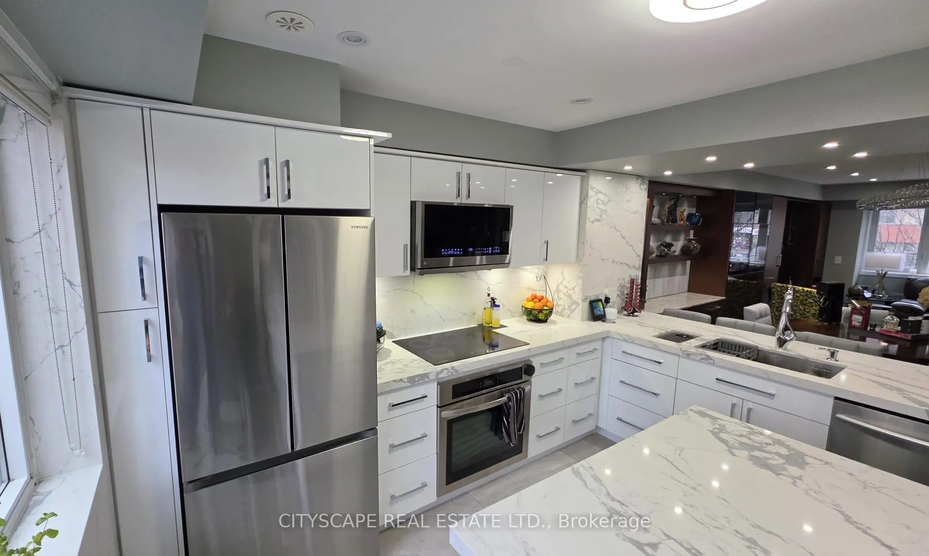 Photo 24 of 35 Oak Street, Toronto, Regent Park — HOMEH
