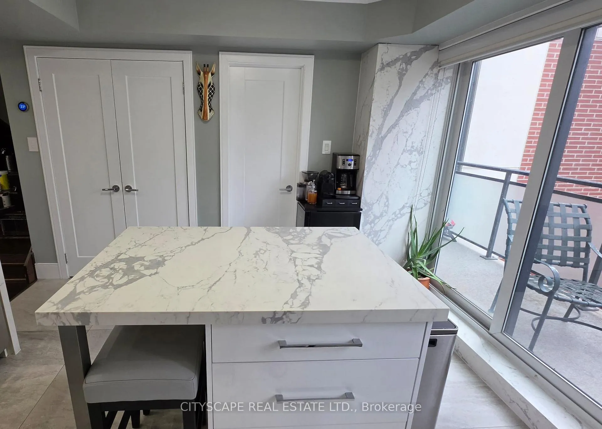 Photo 27 of 35 Oak Street, Toronto, Regent Park — HOMEH