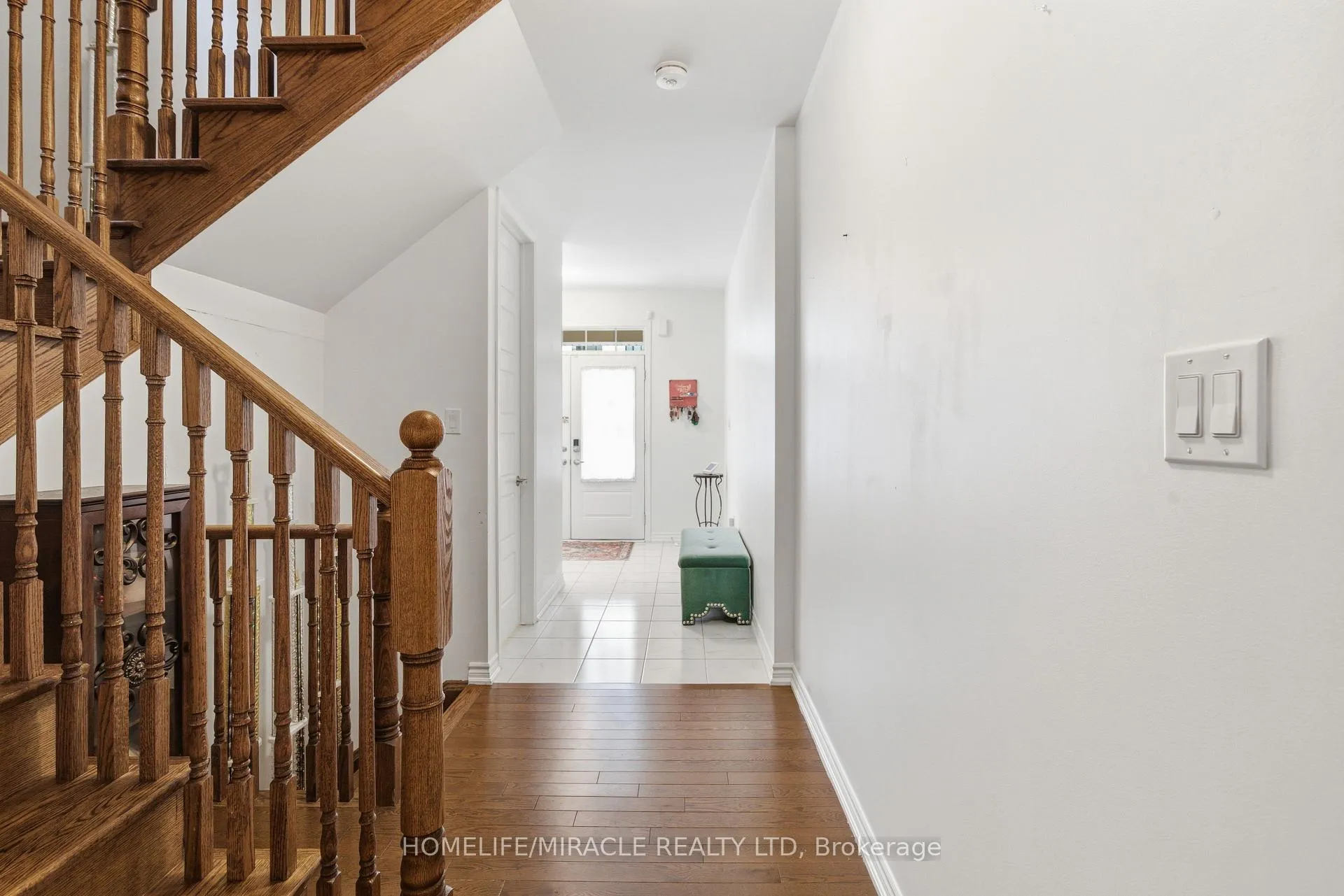 Photo 5 of 793 Whitlock Avenue, Milton, Cobban — HOMEH