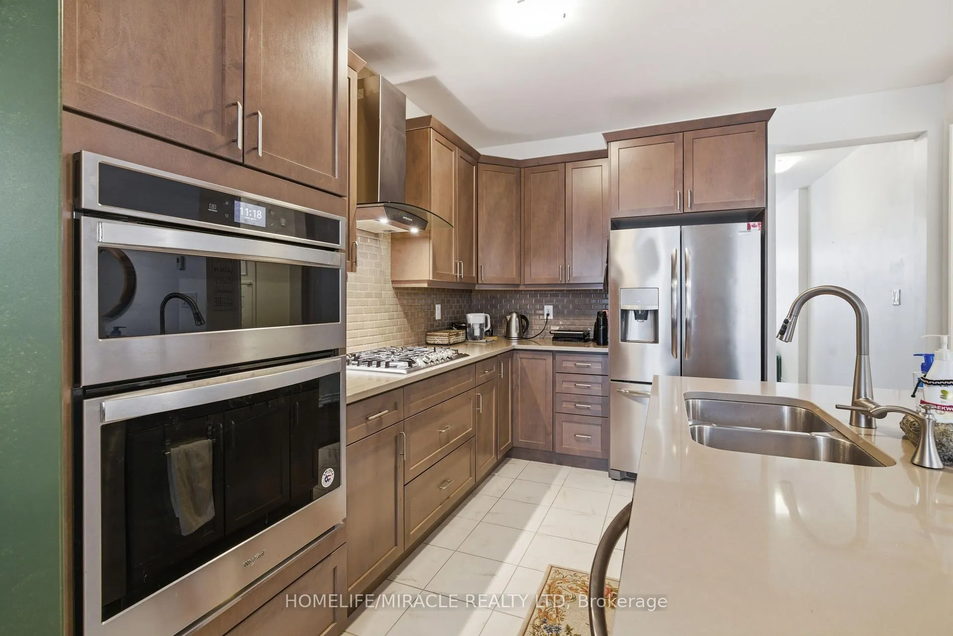 Photo 12 of 793 Whitlock Avenue, Milton, Cobban — HOMEH