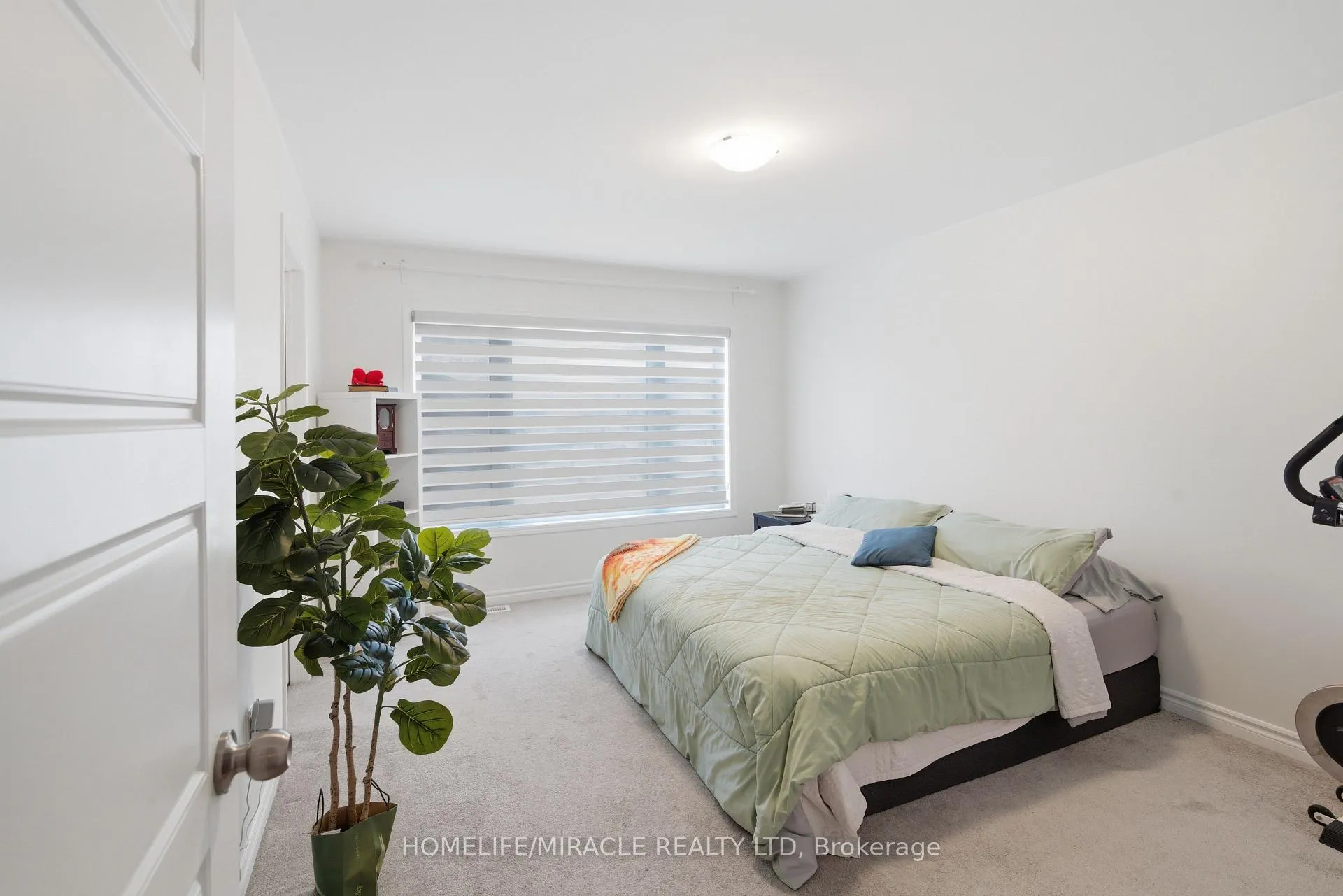 Photo 15 of 793 Whitlock Avenue, Milton, Cobban — HOMEH