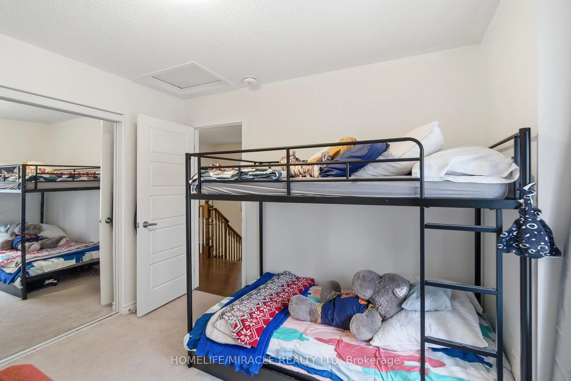 Photo 23 of 793 Whitlock Avenue, Milton, Cobban — HOMEH