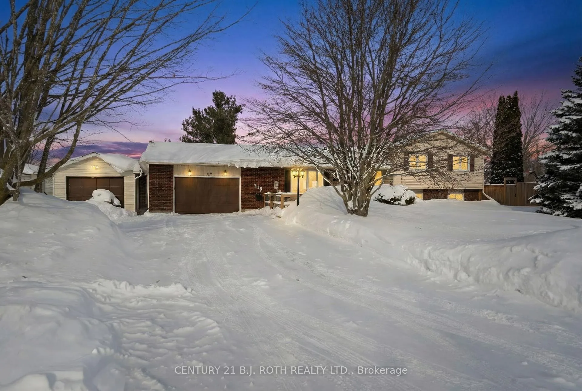 Photo 1 of 218 Parkside Crescent, Innisfil, Stroud — HOMEH
