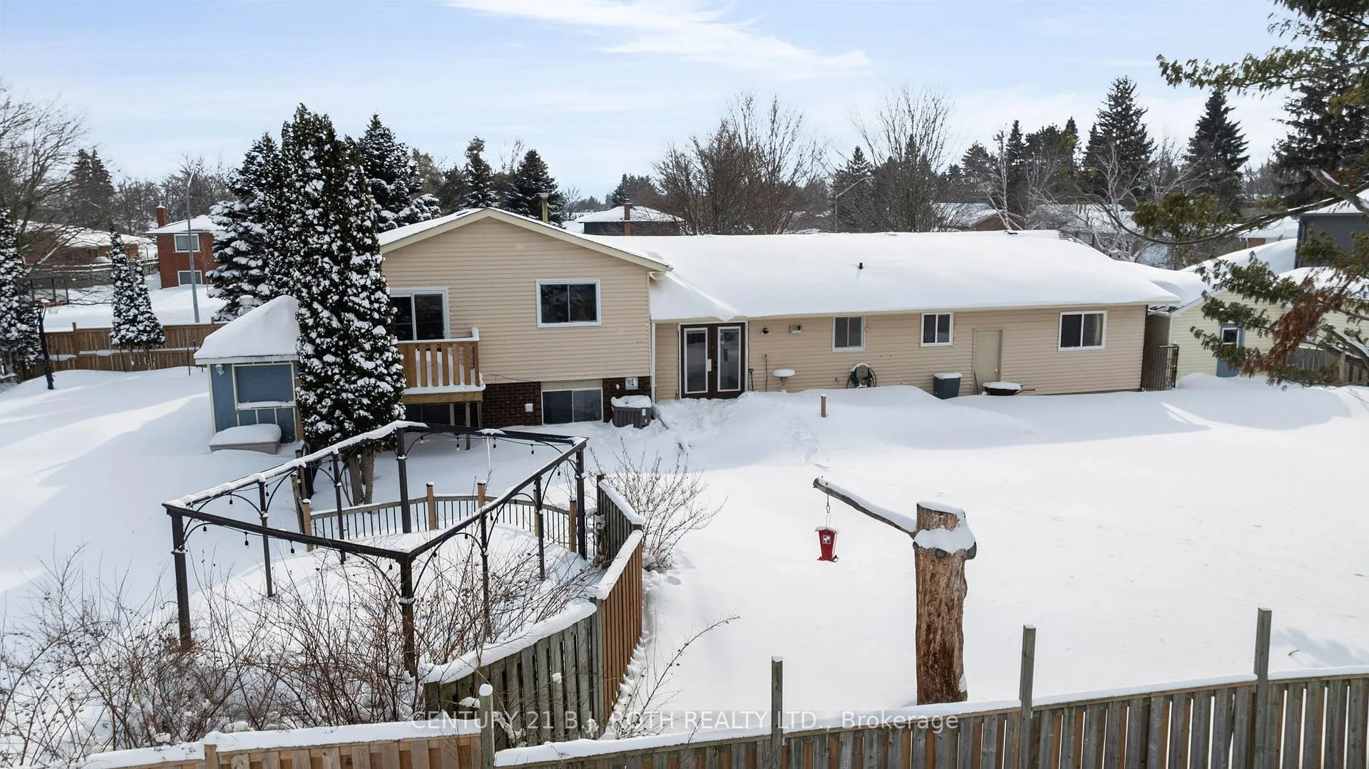 Photo 34 of 218 Parkside Crescent, Innisfil, Stroud — HOMEH