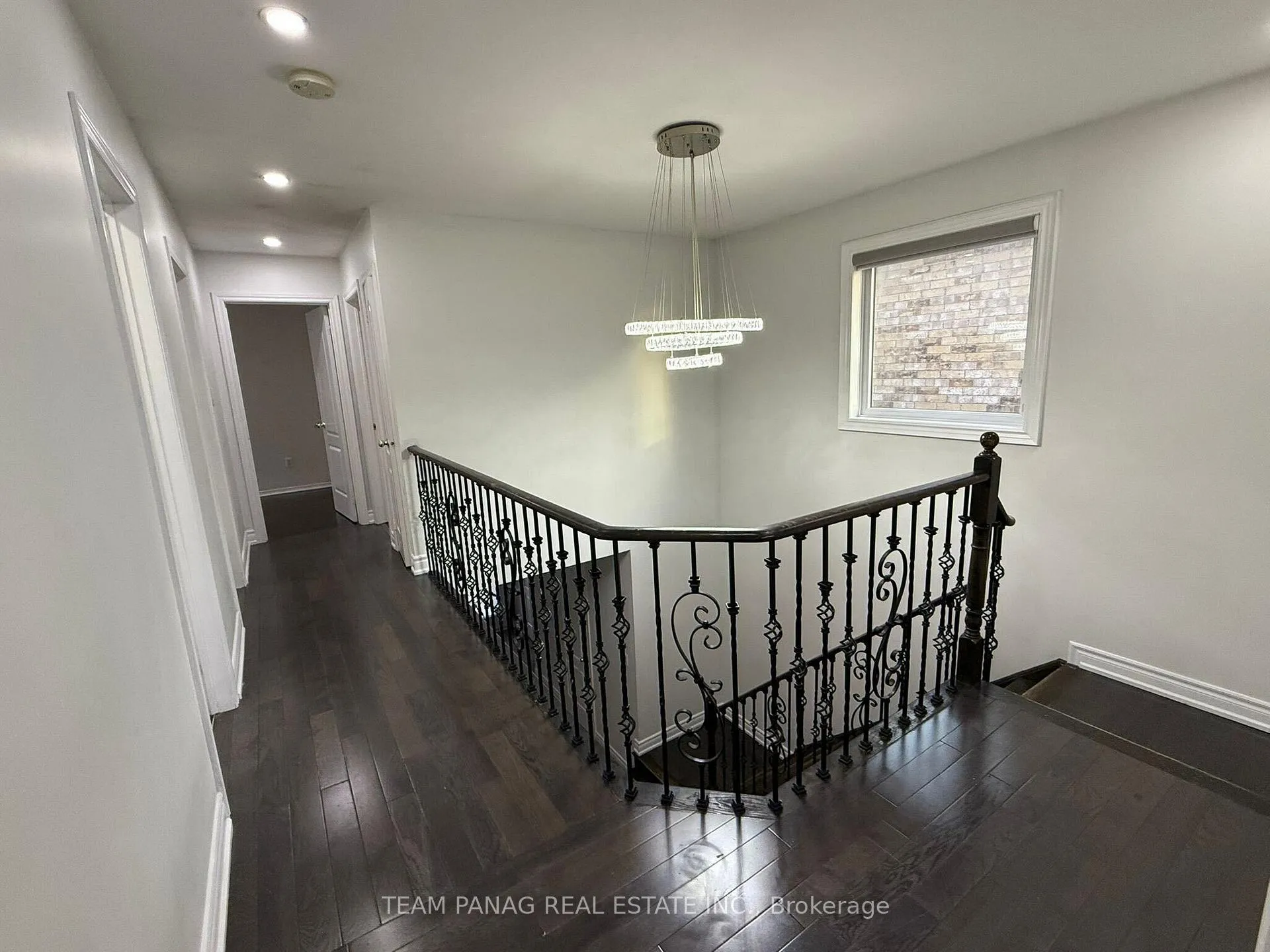 Photo 7 of 52 Sweet Clover Crescent N, Brampton, Sandringham-Wellington — HOMEH
