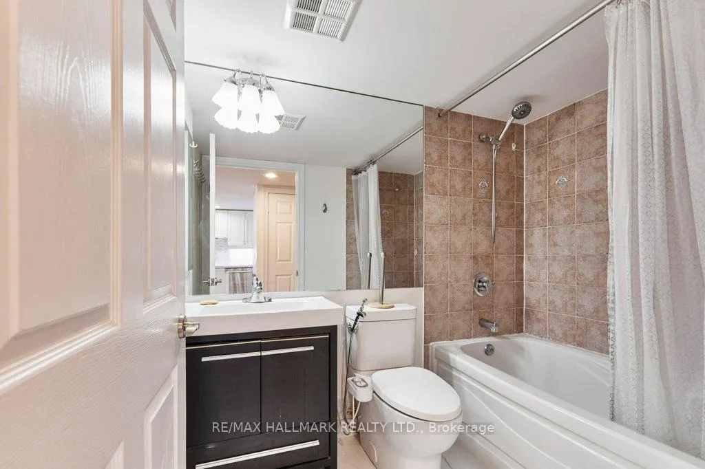 Photo 15 of Unit 607, 123 Eglinton Avenue, Toronto, Mount Pleasant West — HOMEH