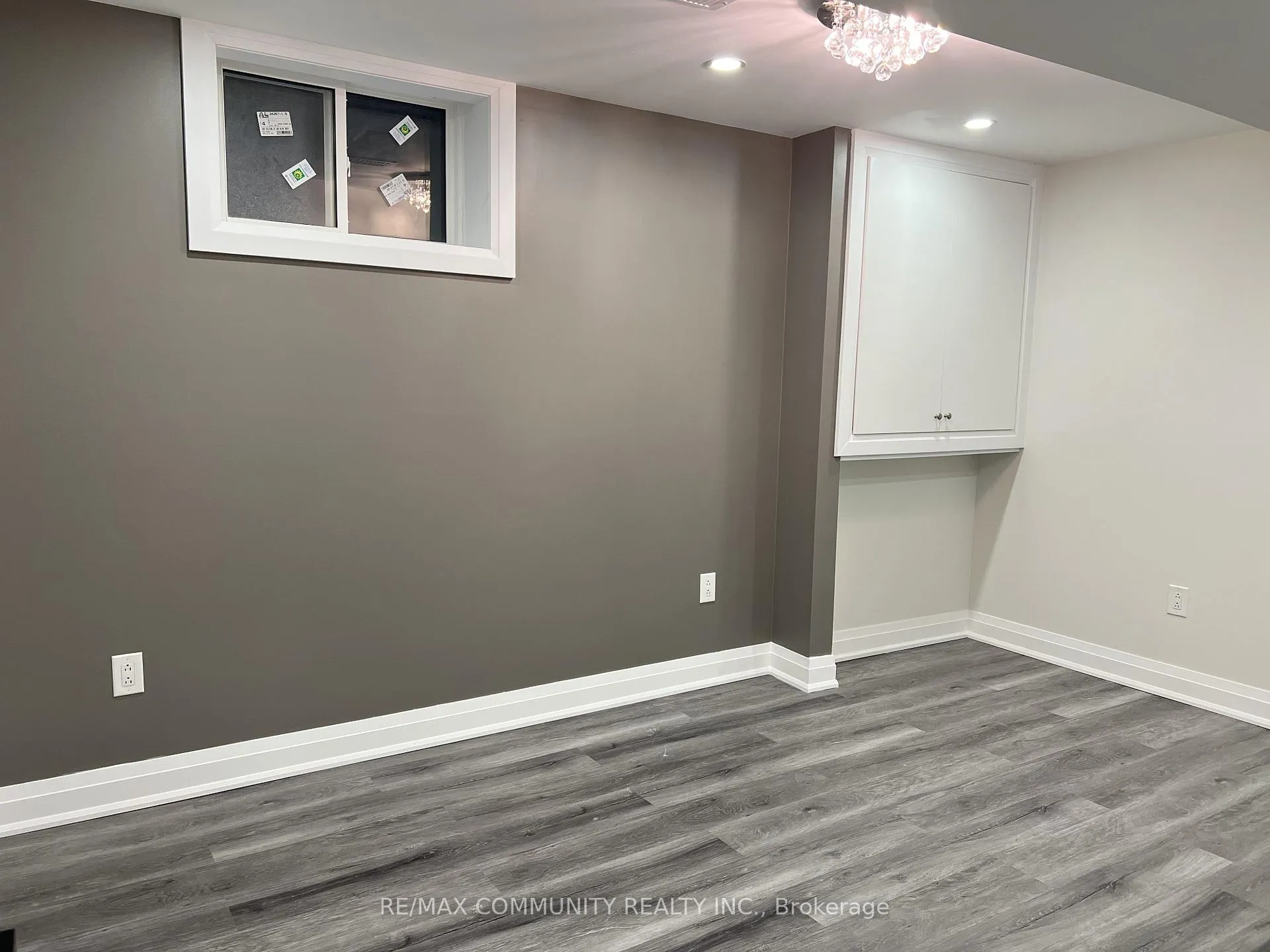Photo 15 of Unit Bsmt, 21 Hazeldine Drive, Ajax, Northwest Ajax — HOMEH