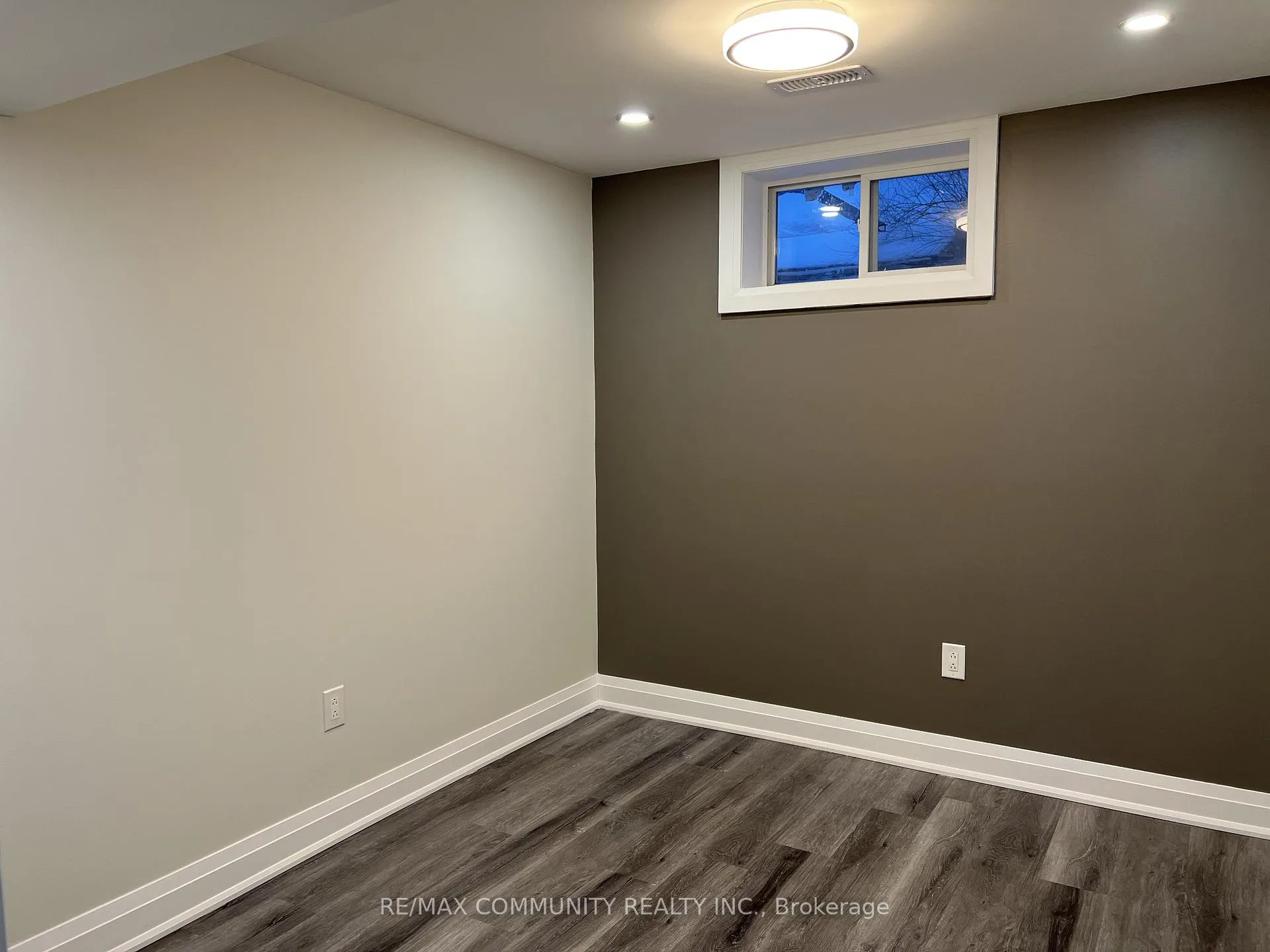 Photo 18 of Unit Bsmt, 21 Hazeldine Drive, Ajax, Northwest Ajax — HOMEH