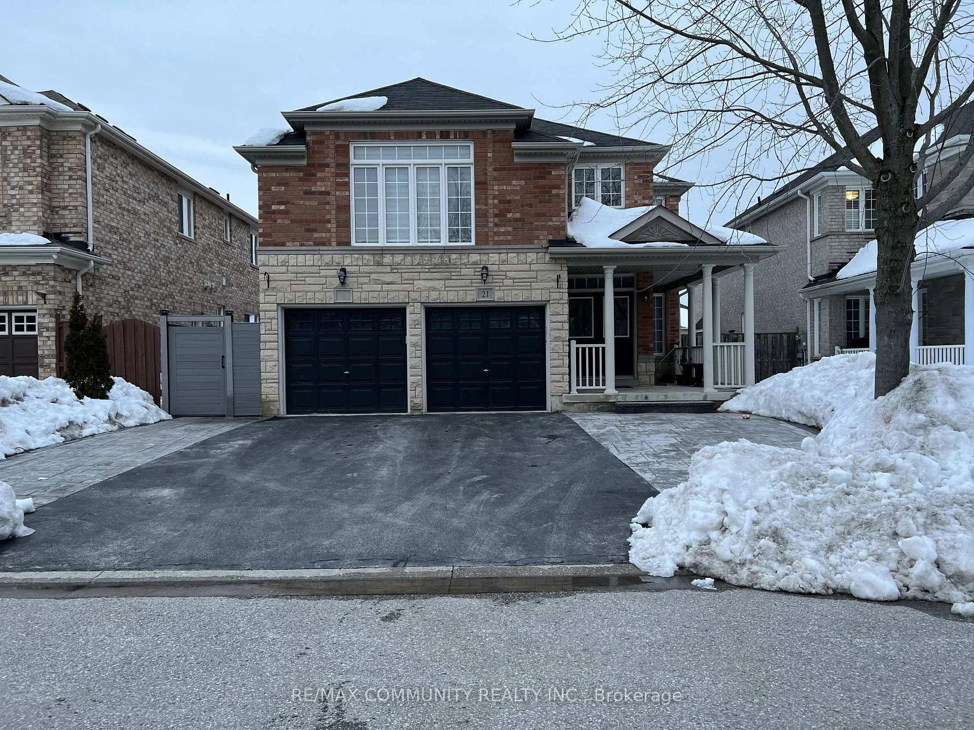 Photo 21 of Unit Bsmt, 21 Hazeldine Drive, Ajax, Northwest Ajax — HOMEH