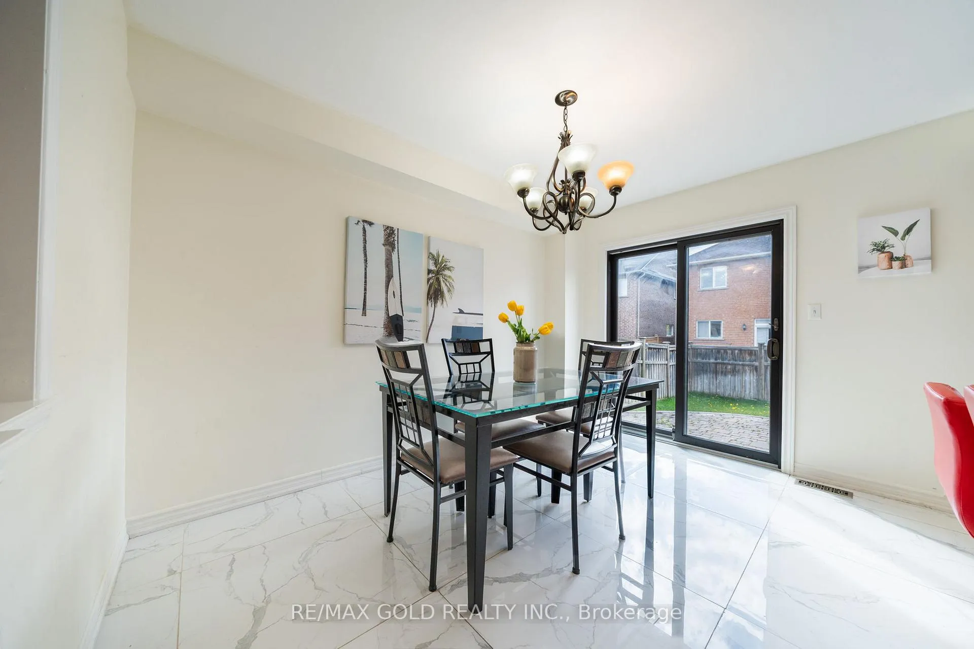 Photo 16 of 19 Spring Valley Court, Brampton, Bram East — HOMEH