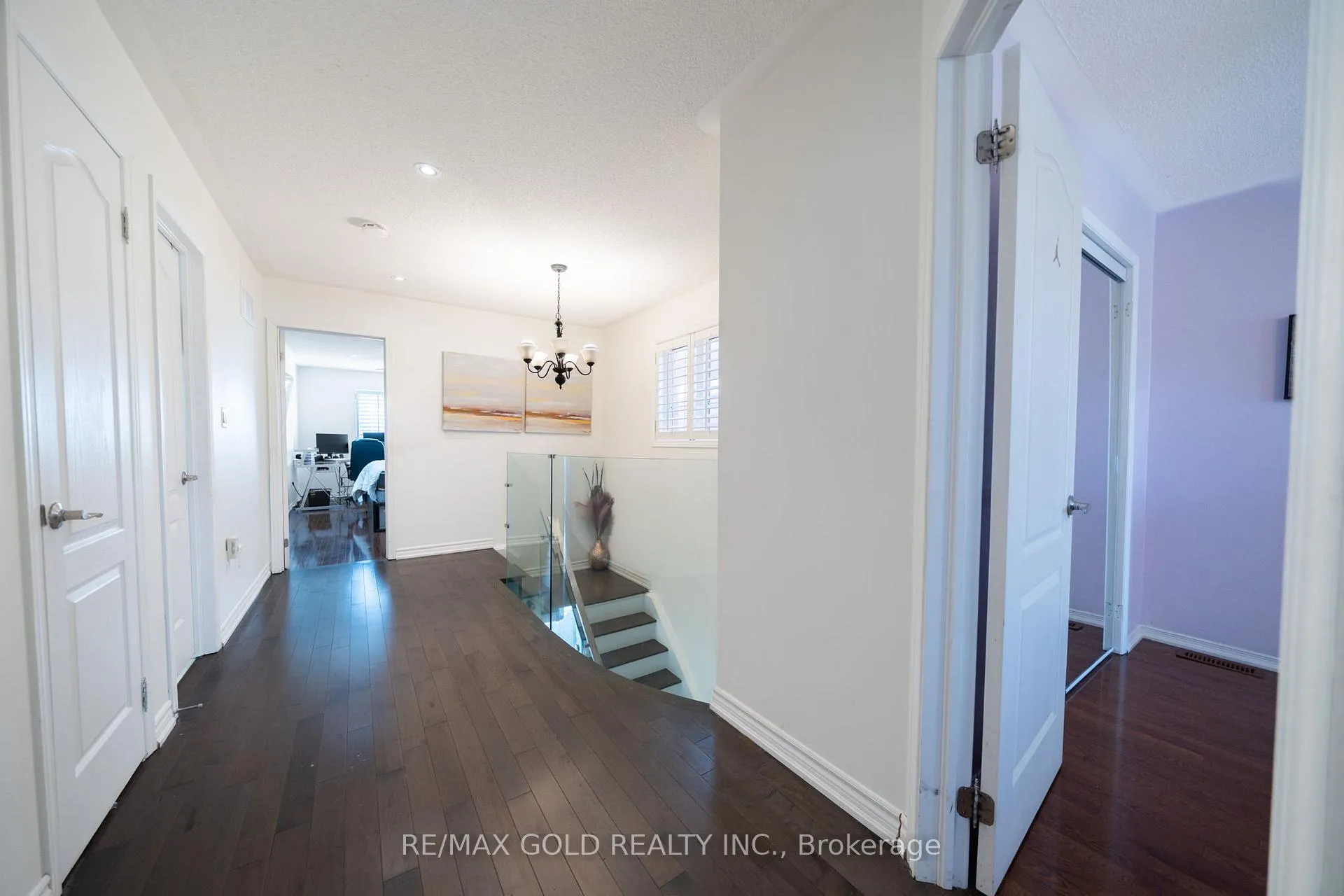 Photo 22 of 19 Spring Valley Court, Brampton, Bram East — HOMEH