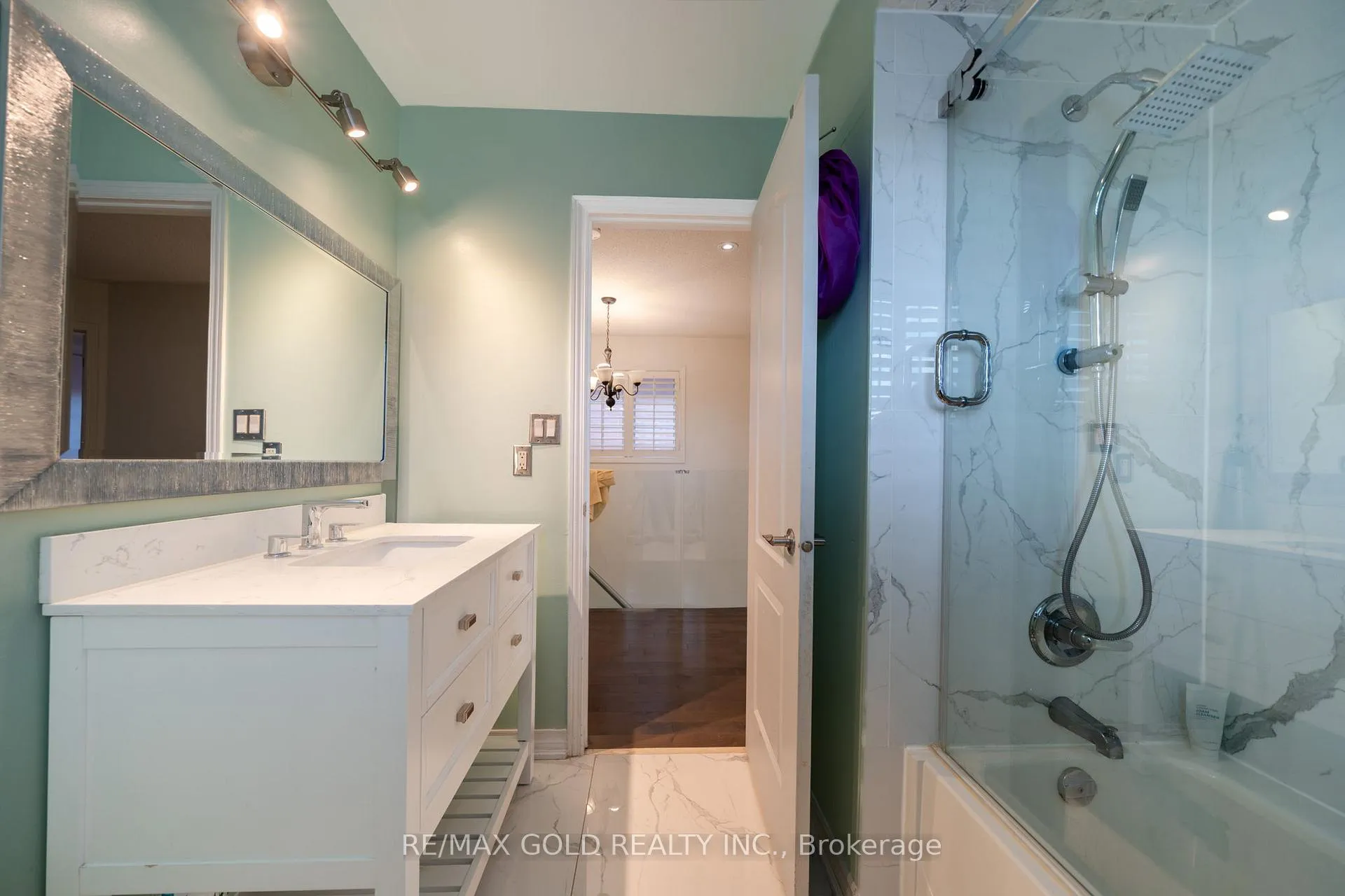 Photo 30 of 19 Spring Valley Court, Brampton, Bram East — HOMEH