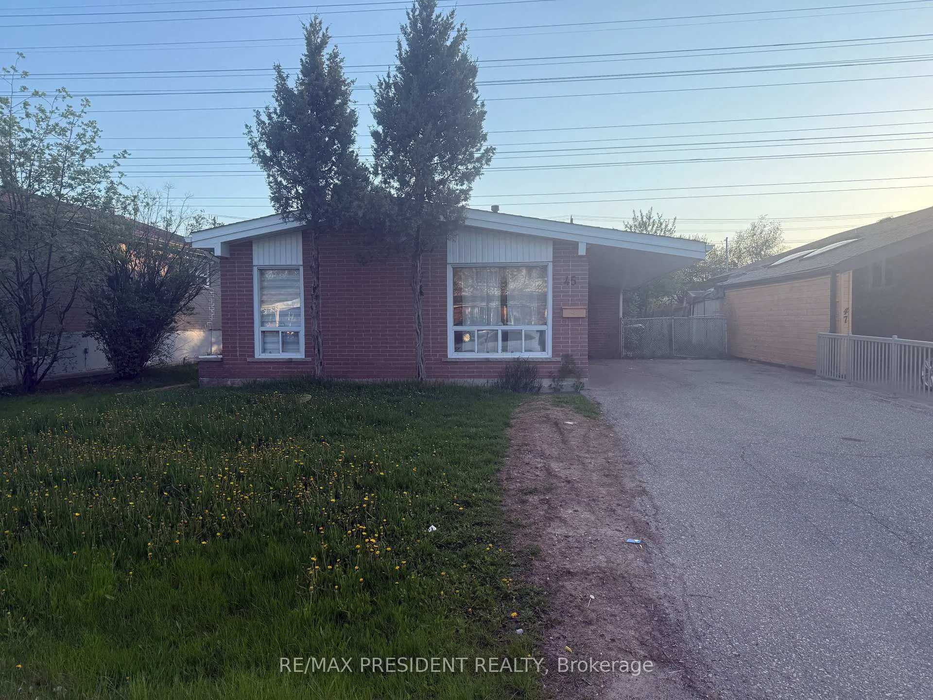 Photo 1 of Unit UPPER, 45 Elmvale Crescent, Etobicoke, West Humber-Clairville — HOMEH