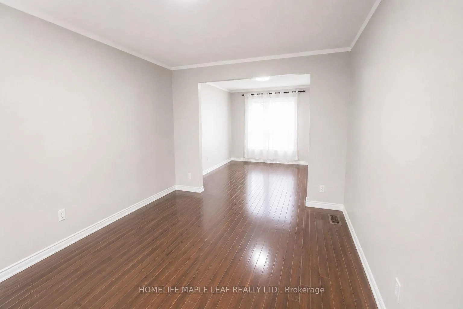Photo 5 of 32 Brydon Crescent, Brampton, Northwood Park — HOMEH