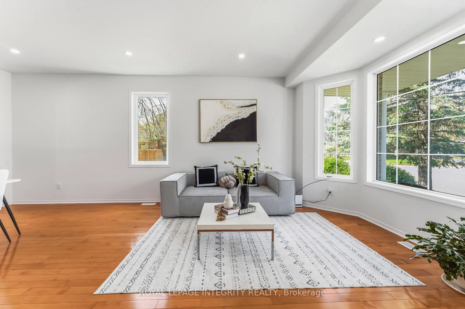 Photo 6 of 68 Greatwood Crescent, Ottawa, Barrhaven East — HOMEH