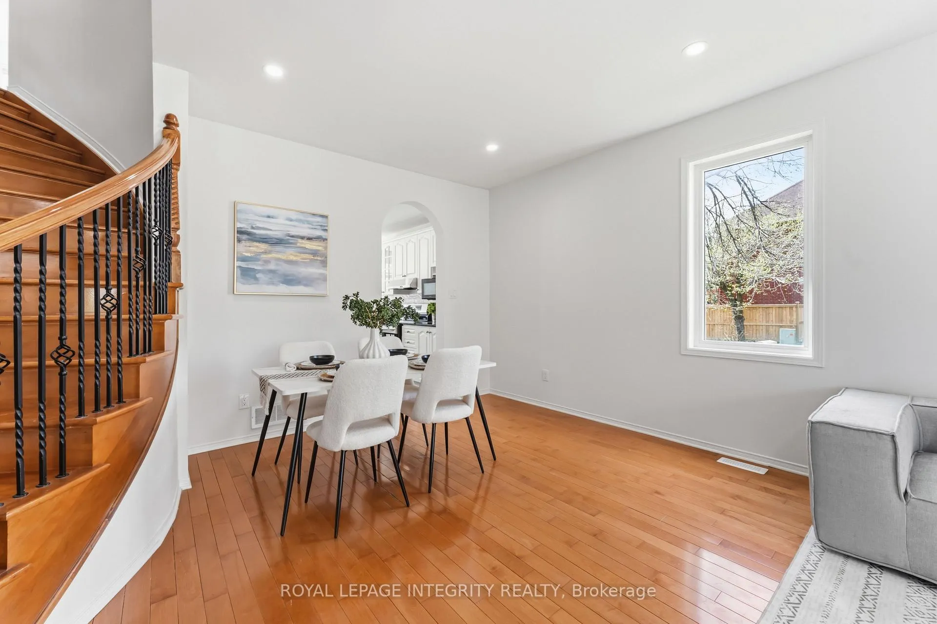 Photo 8 of 68 Greatwood Crescent, Ottawa, Barrhaven East — HOMEH