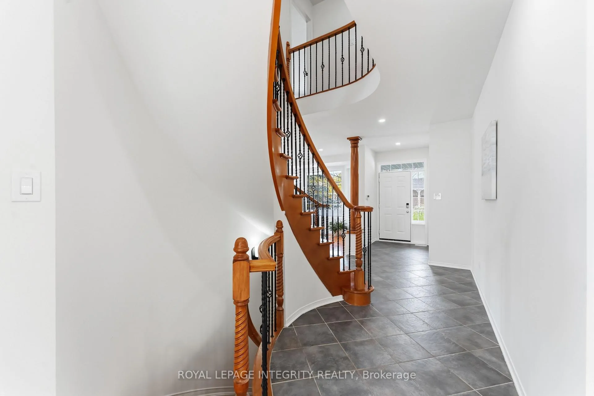 Photo 9 of 68 Greatwood Crescent, Ottawa, Barrhaven East — HOMEH