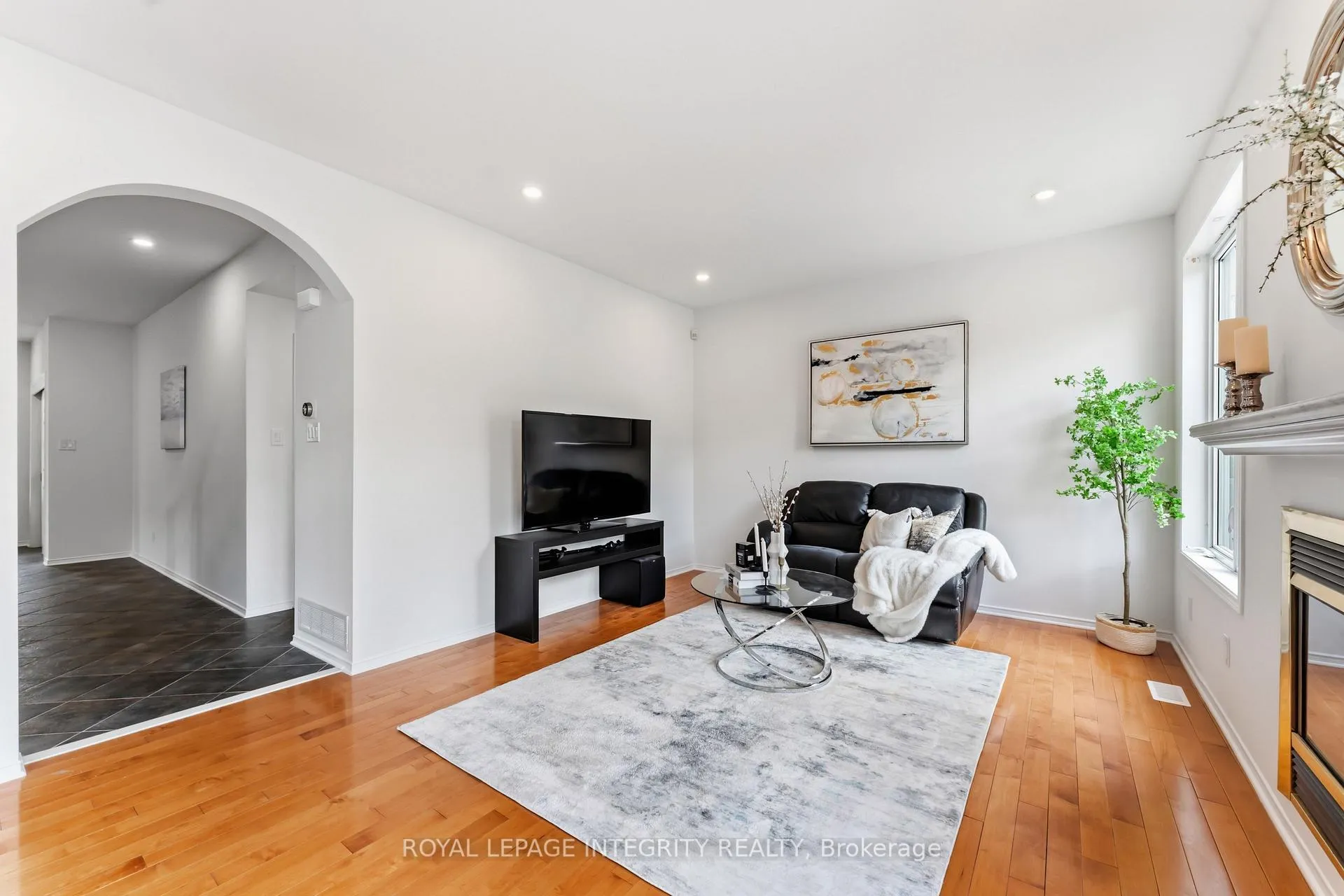 Photo 10 of 68 Greatwood Crescent, Ottawa, Barrhaven East — HOMEH