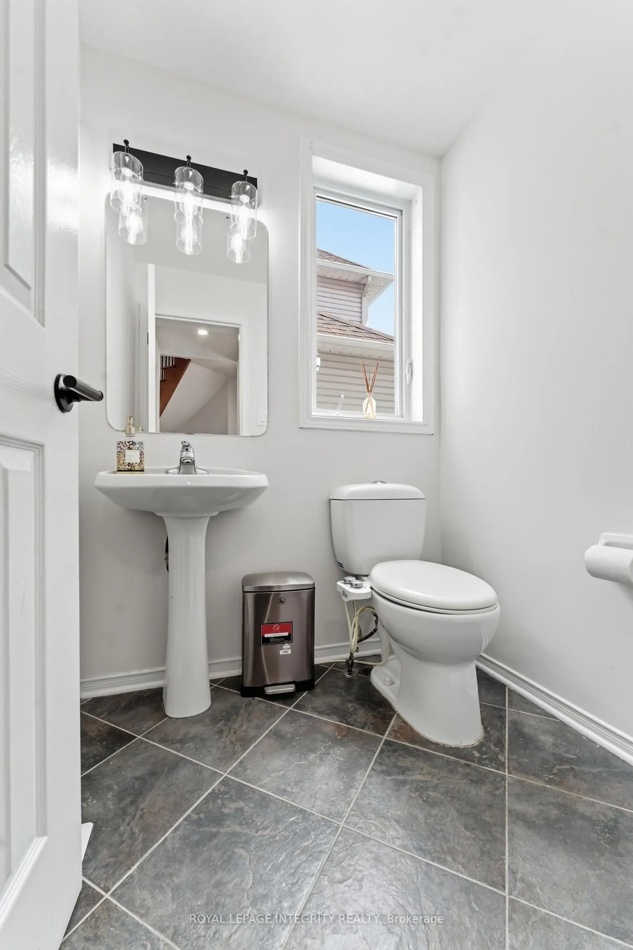 Photo 16 of 68 Greatwood Crescent, Ottawa, Barrhaven East — HOMEH