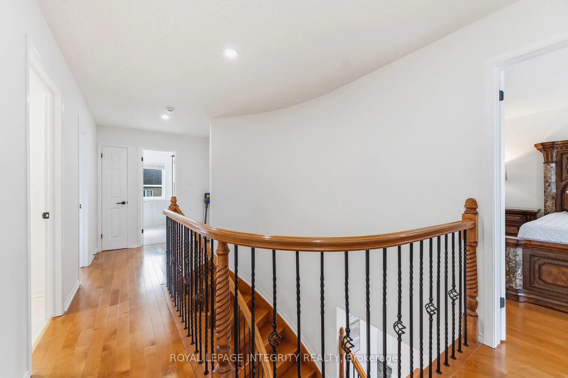 Photo 17 of 68 Greatwood Crescent, Ottawa, Barrhaven East — HOMEH