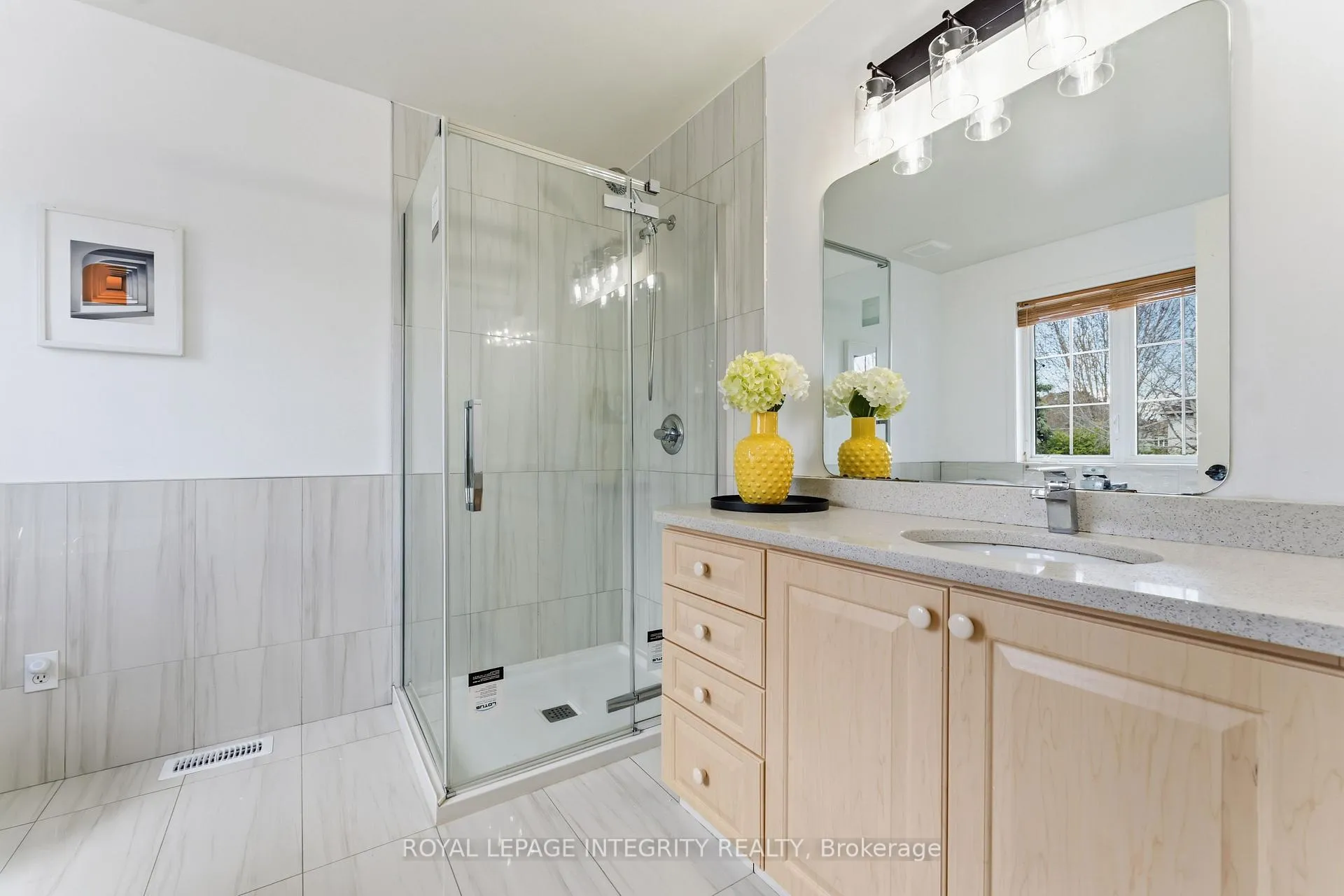 Photo 20 of 68 Greatwood Crescent, Ottawa, Barrhaven East — HOMEH